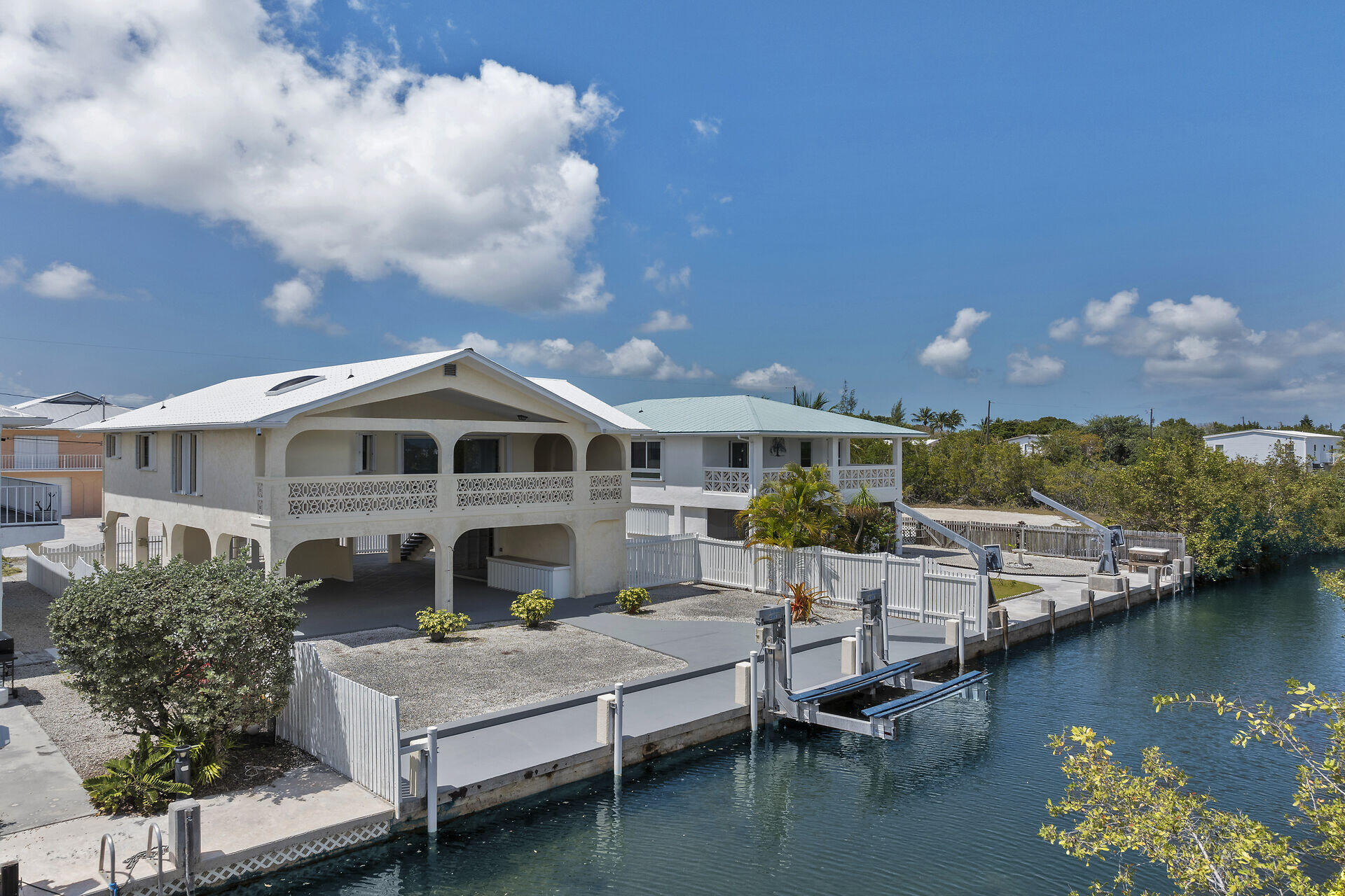 3667 South Seas Street Property Photo 2