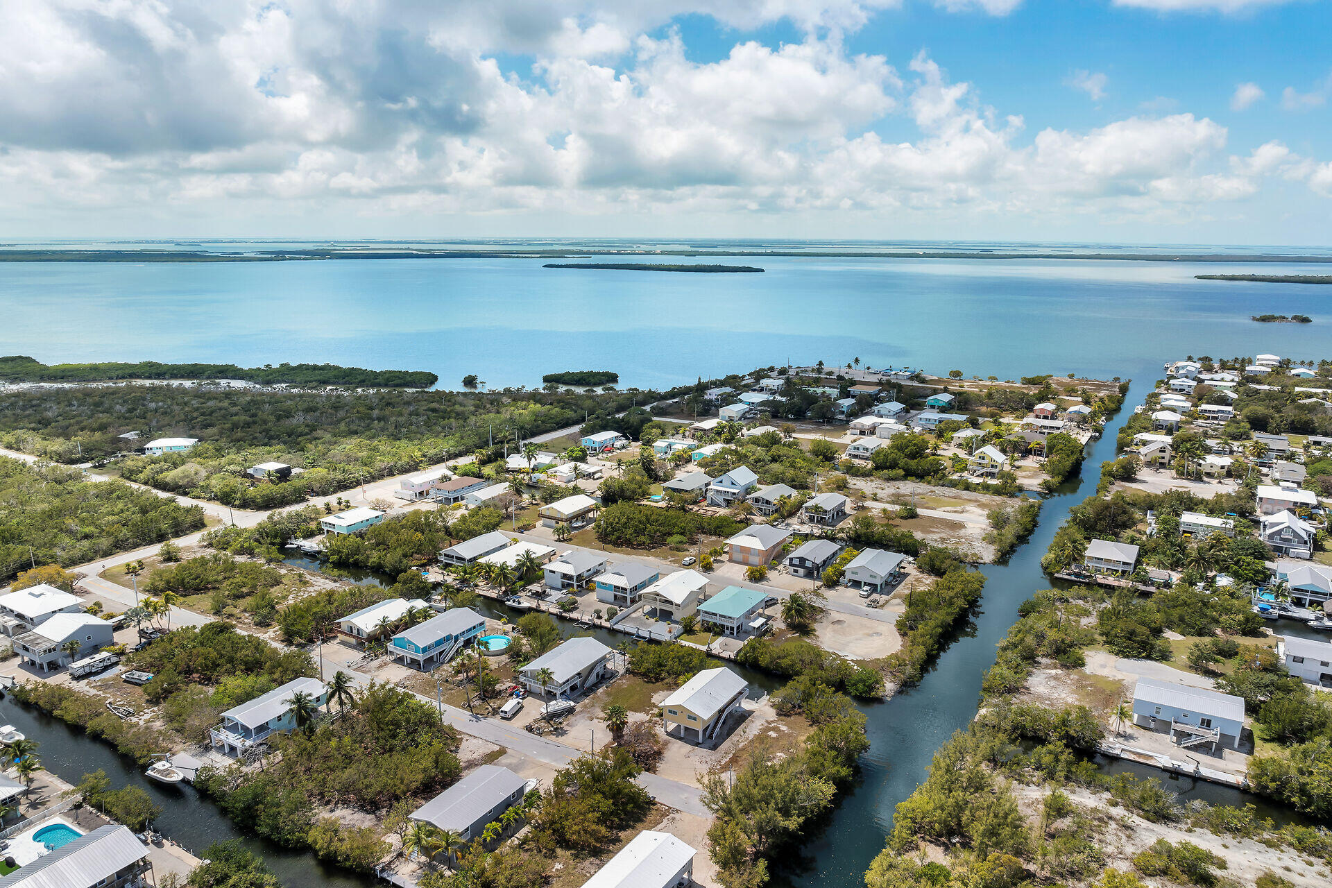 3667 South Seas Street Property Photo 5
