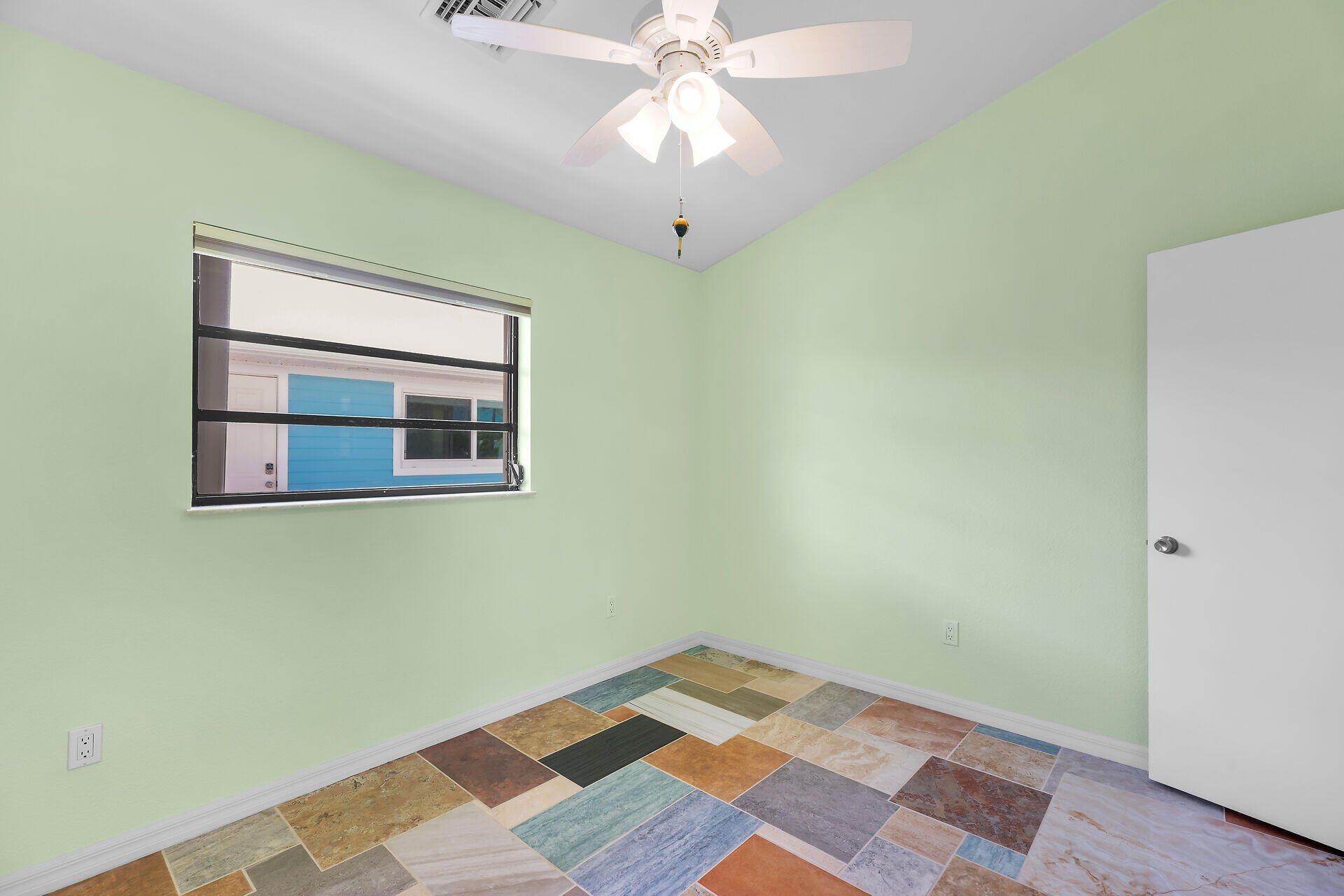 3667 South Seas Street Property Photo 32