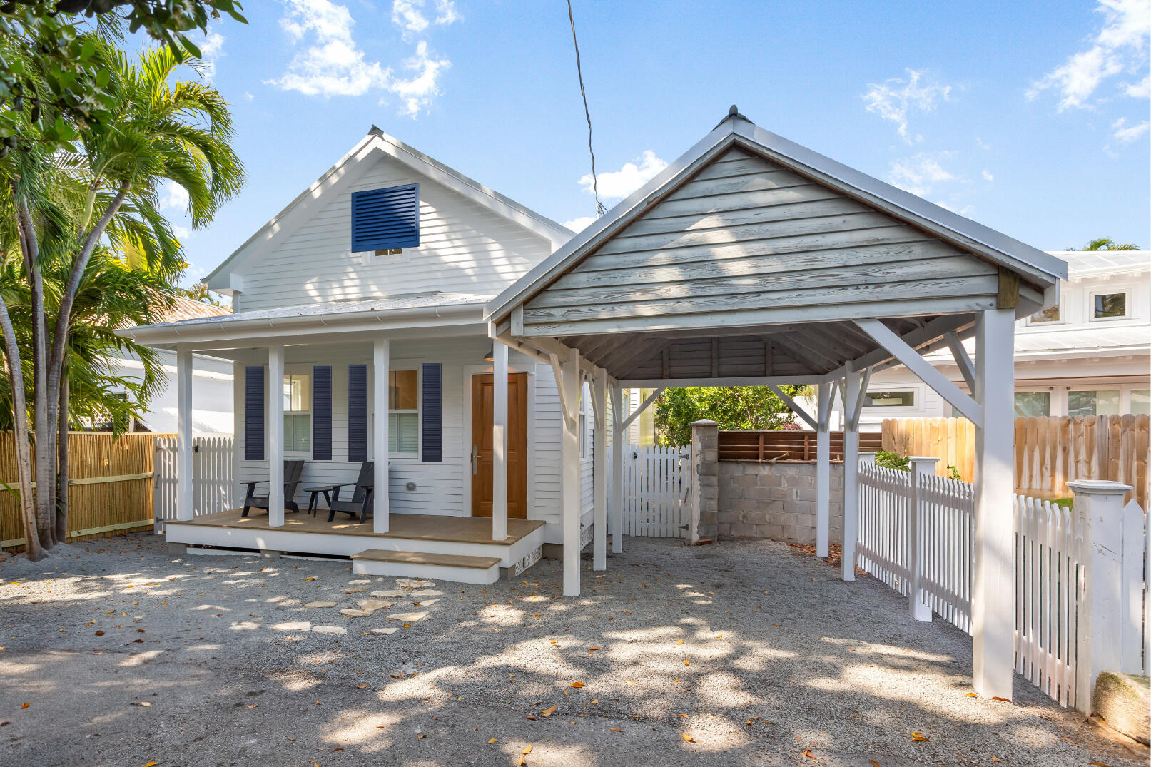 913 Watson Street Property Photo 5