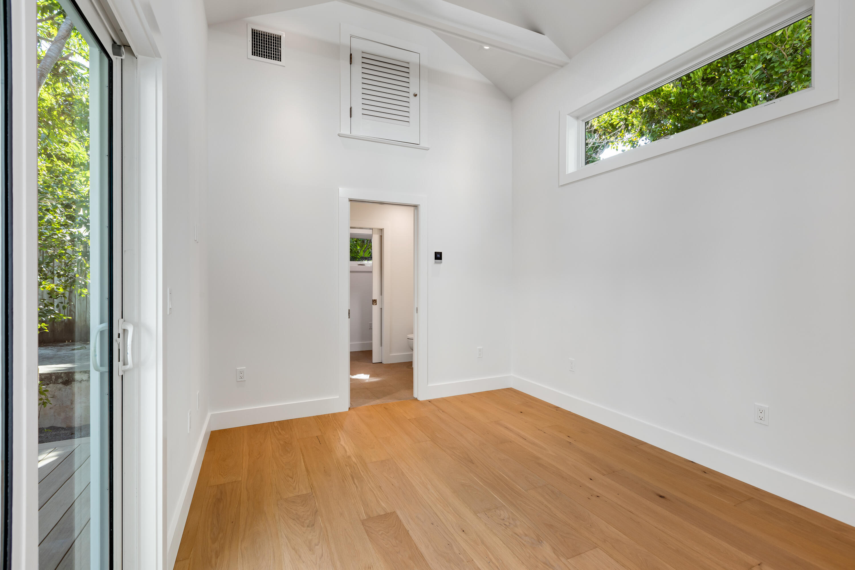 913 Watson Street Property Photo 20