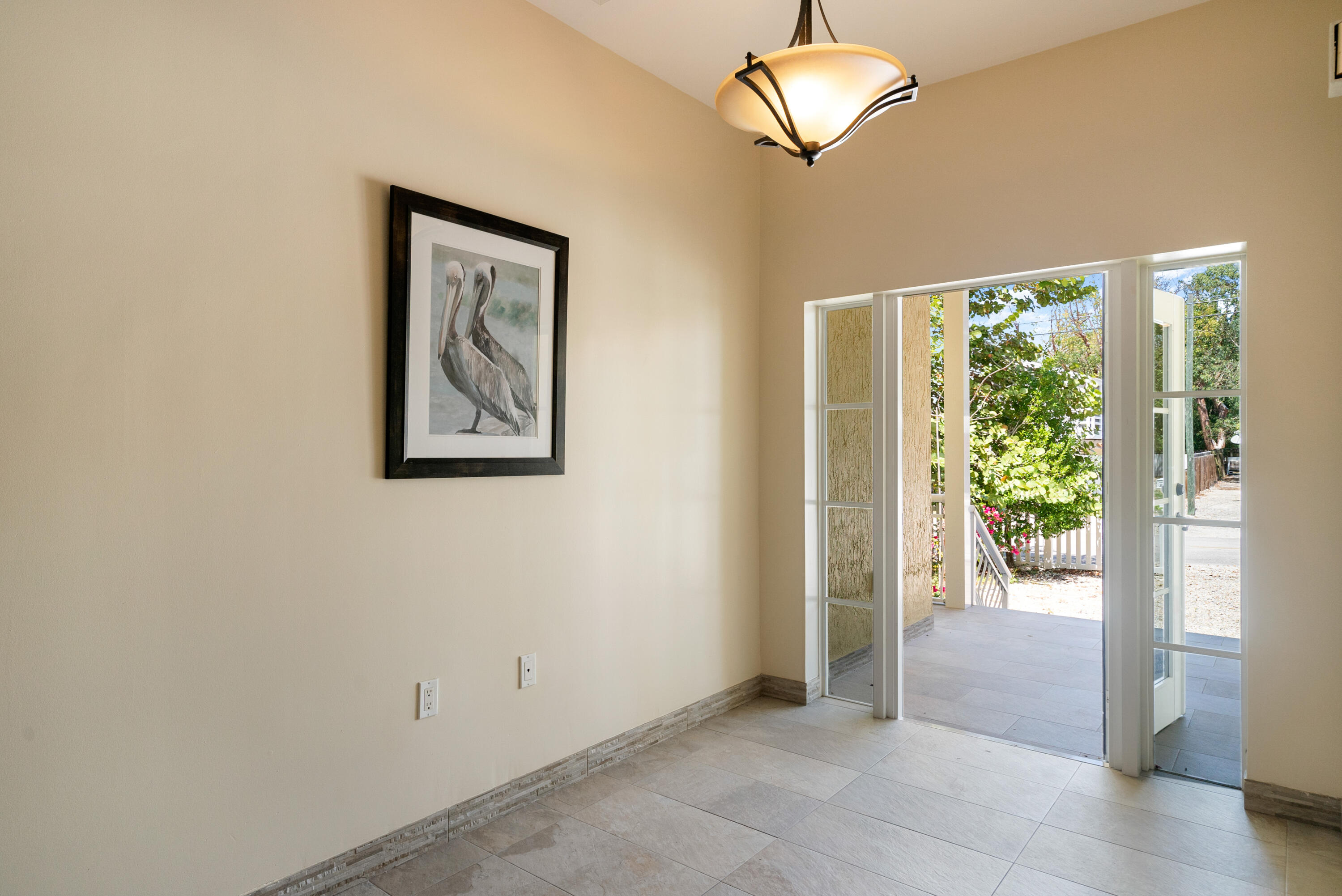 17 Bonita Avenue Property Photo 9