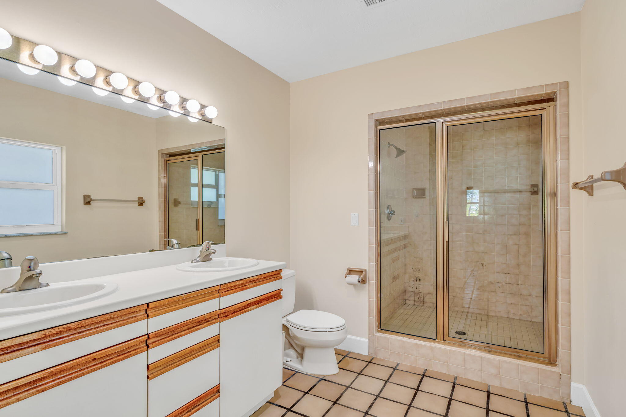 28573 Le Grand Road Property Photo 21