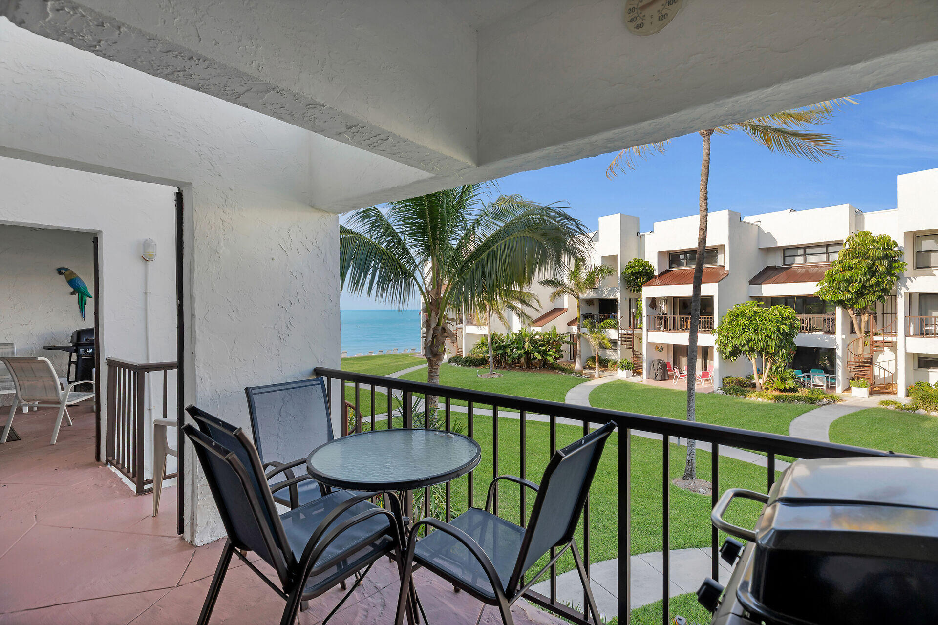 601 W Ocean Drive, 410 Property Photo 5