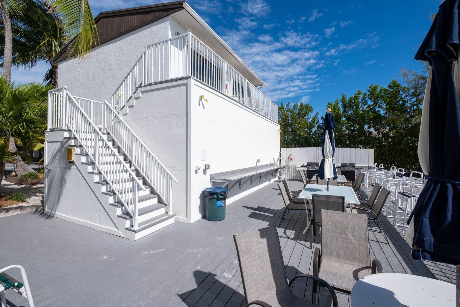 601 W Ocean Drive, 410 Property Photo 40