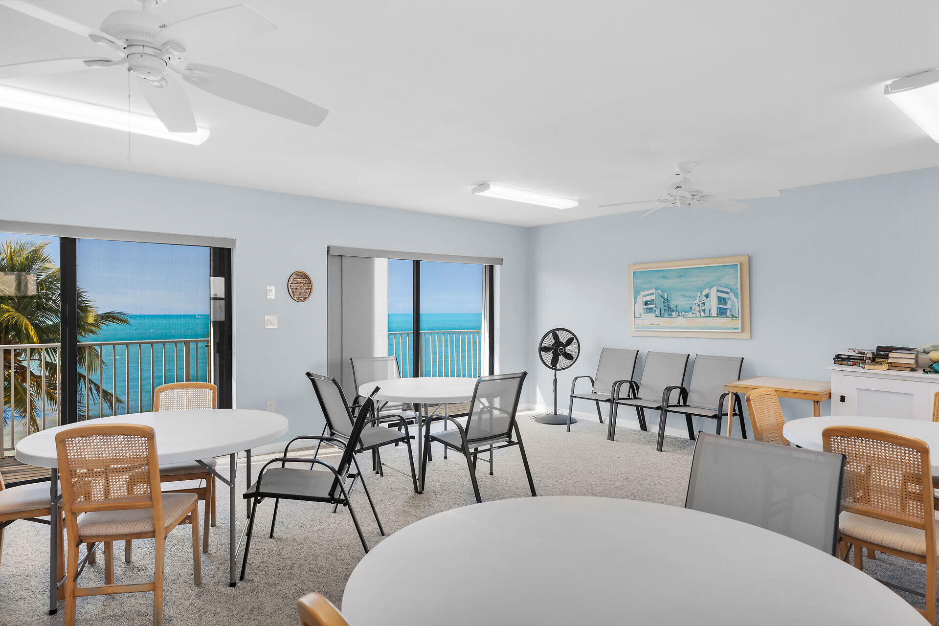 601 W Ocean Drive, 410 Property Photo 41