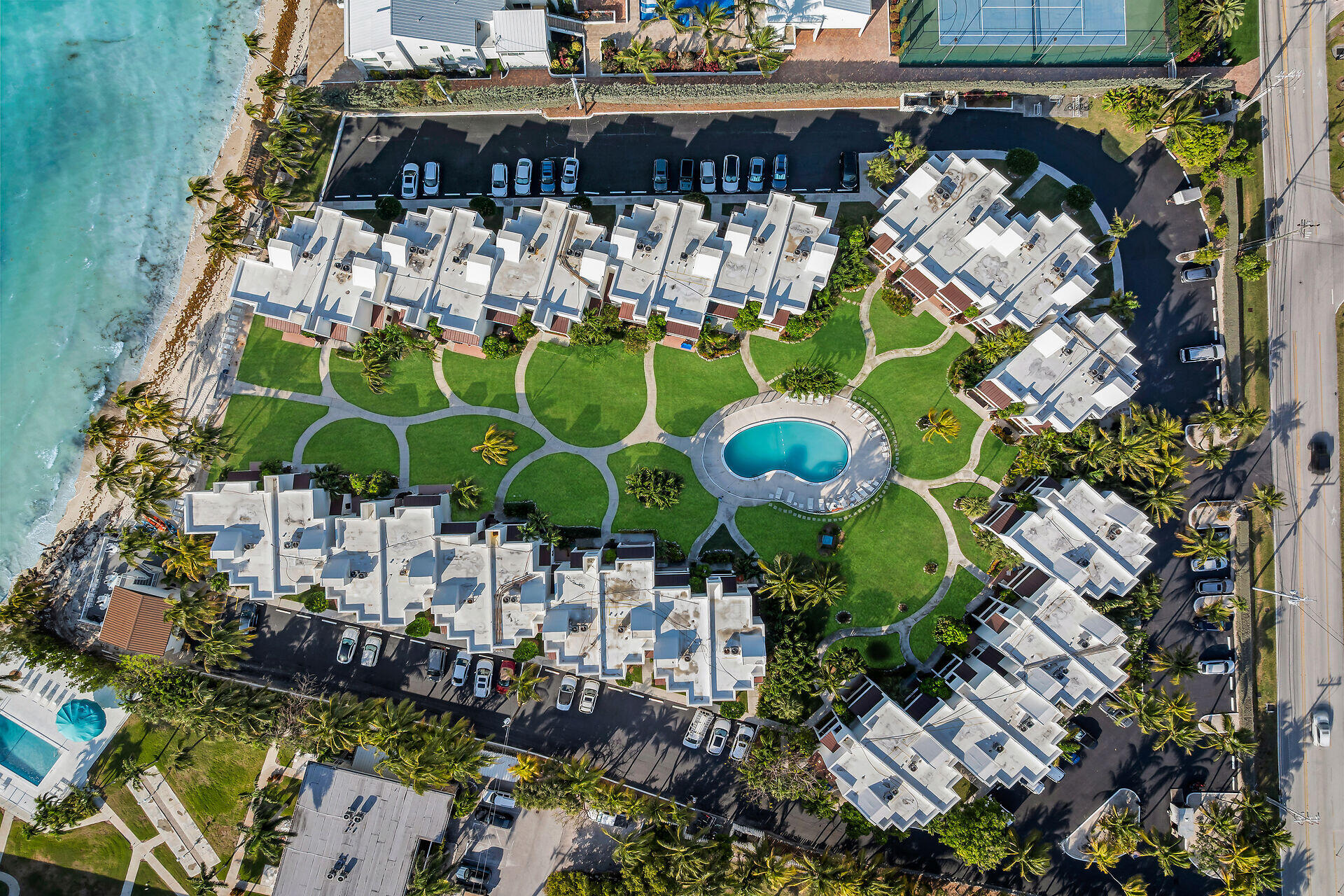 601 W Ocean Drive, 410 Property Photo 47