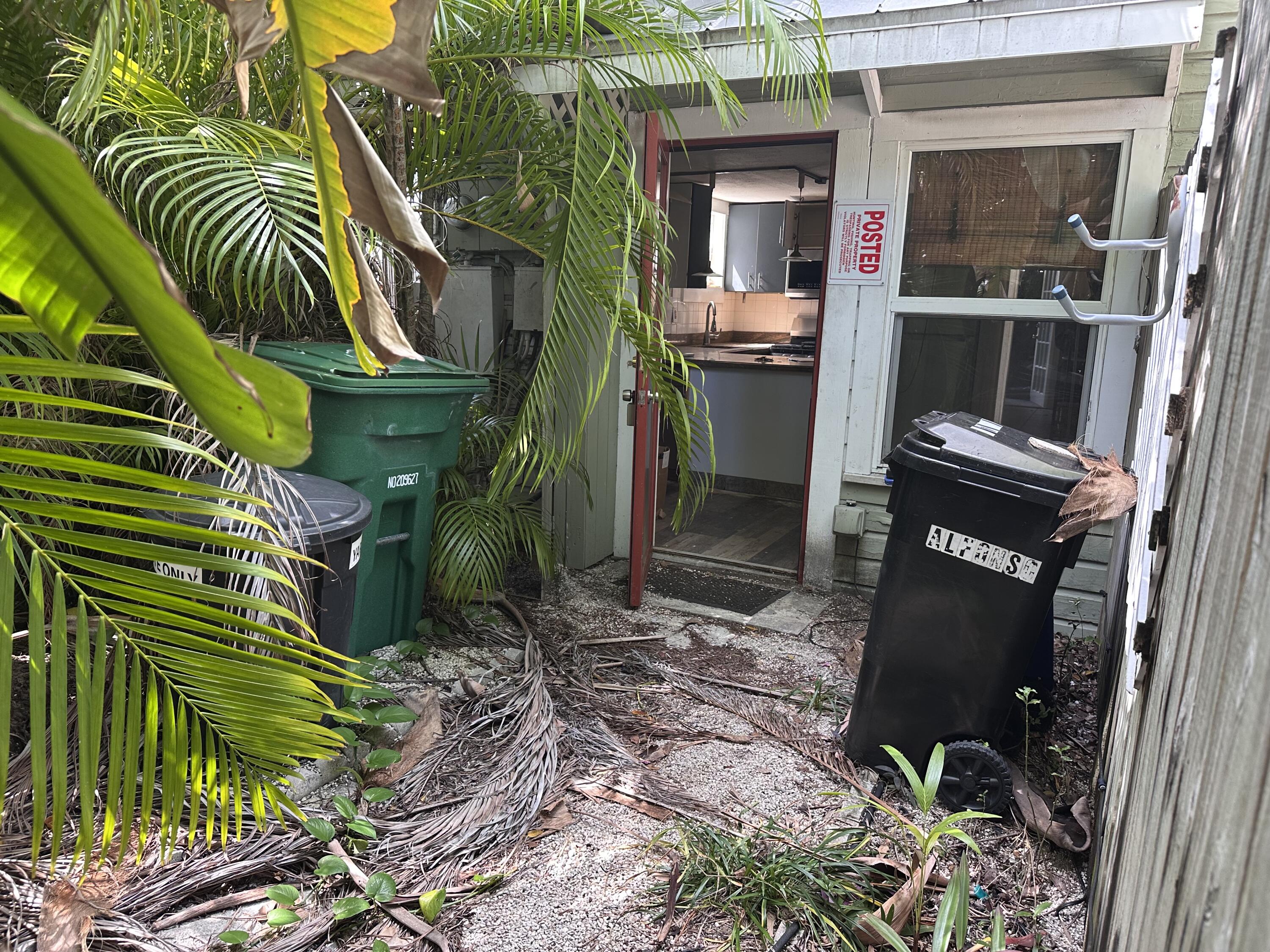 1014 Varela Street, 3 Property Photo