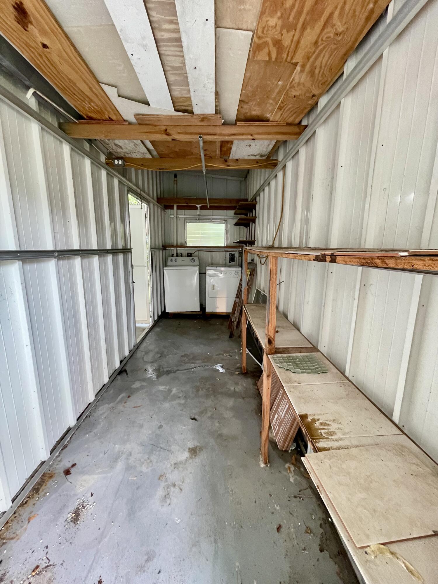 707 N Emerald Drive Property Photo 28