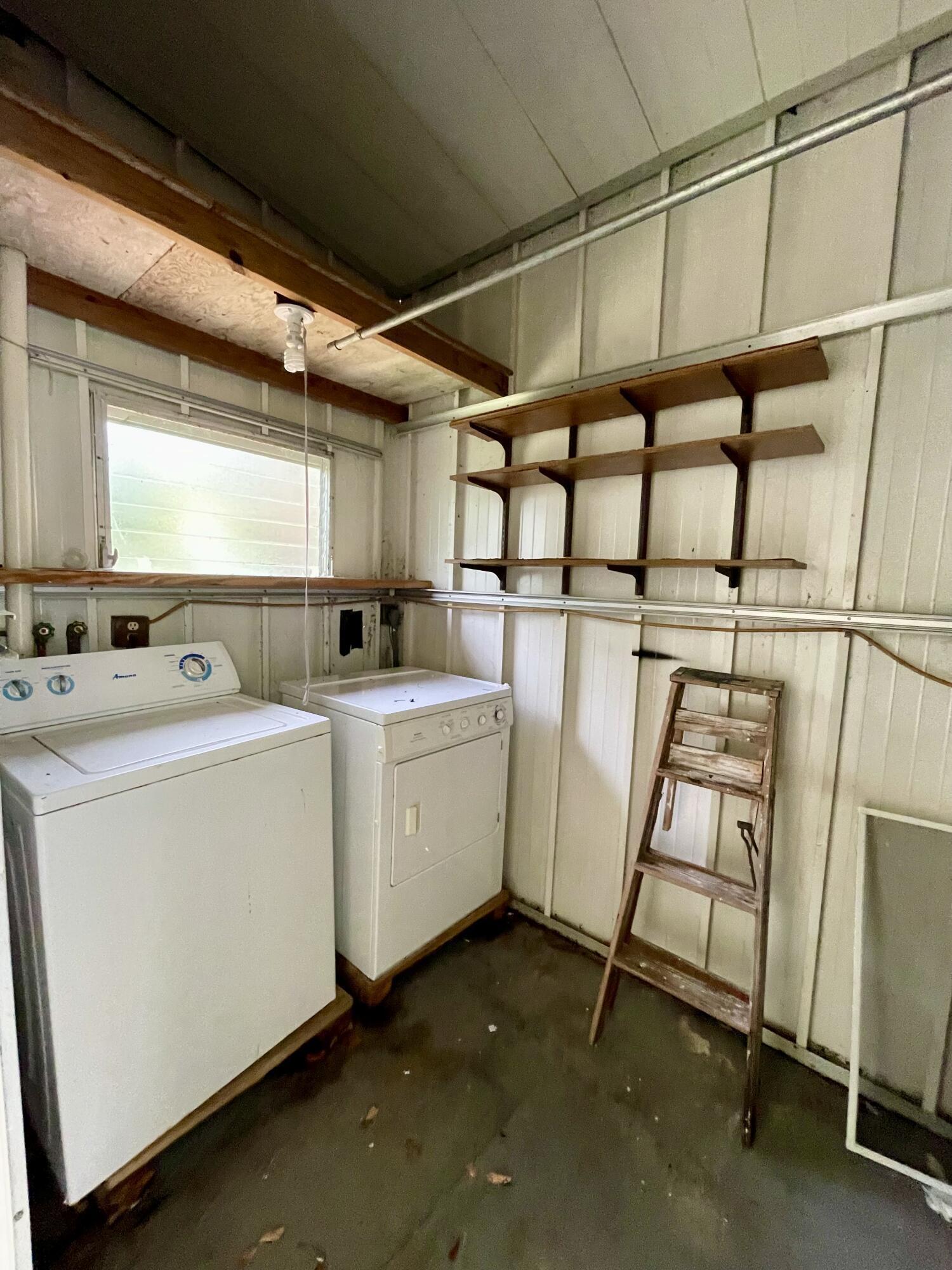 707 N Emerald Drive Property Photo 29