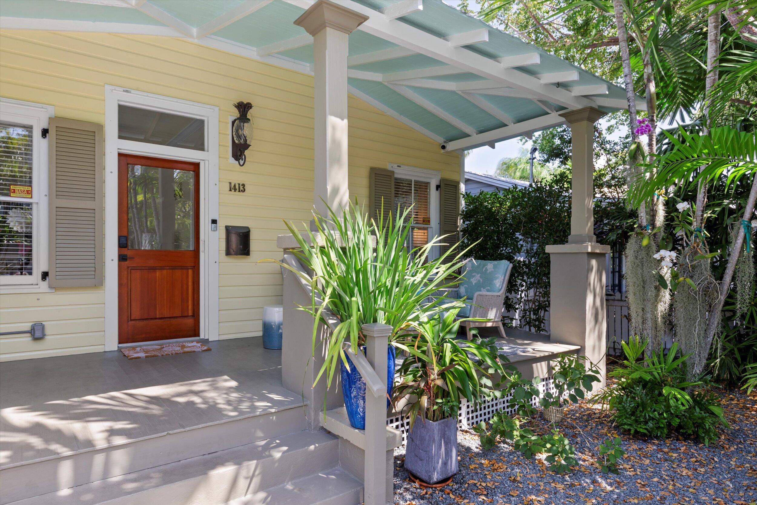 1413 Olivia Street Property Photo 3