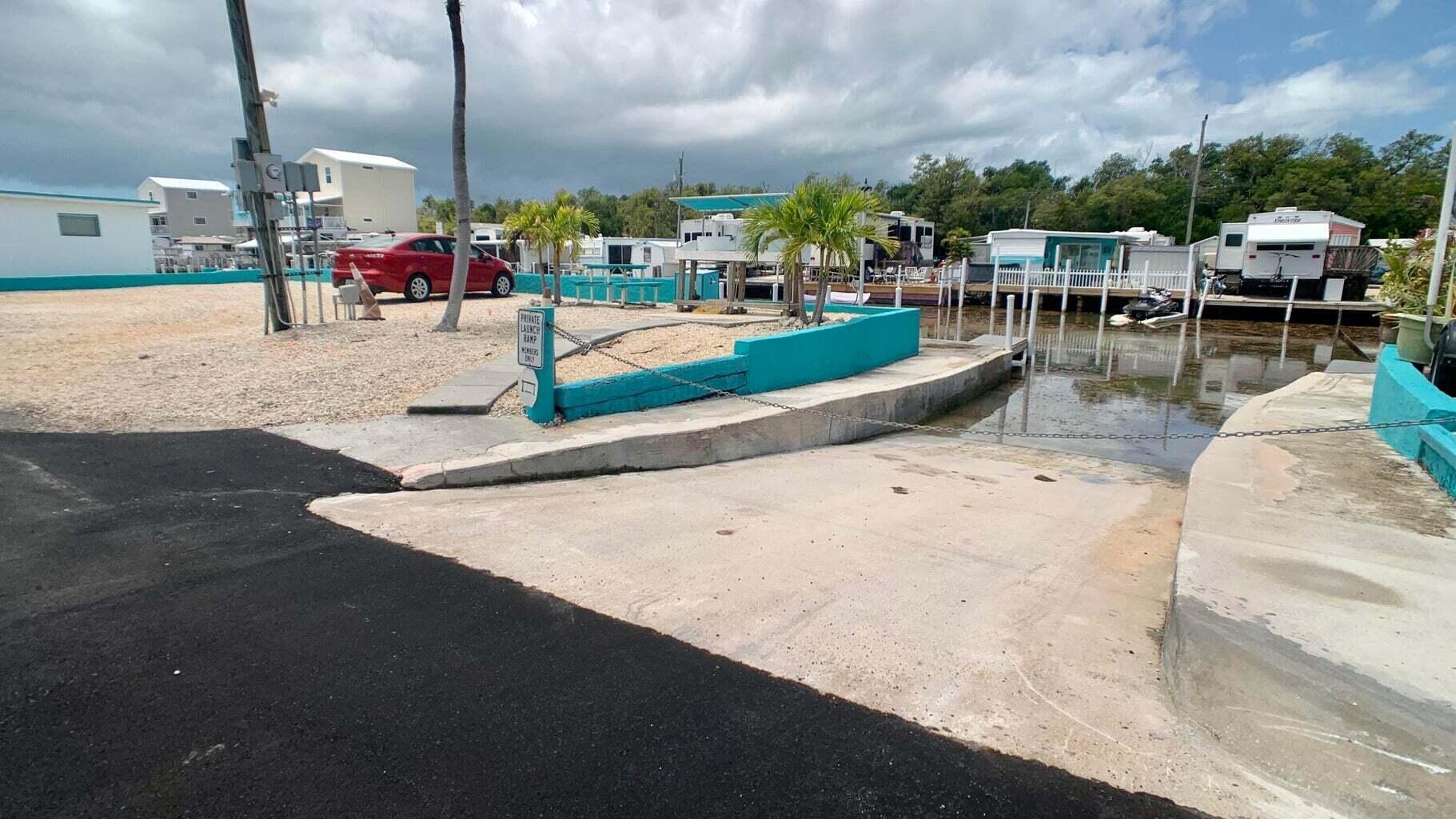 6099 Overseas Highway, 93e Property Photo 11
