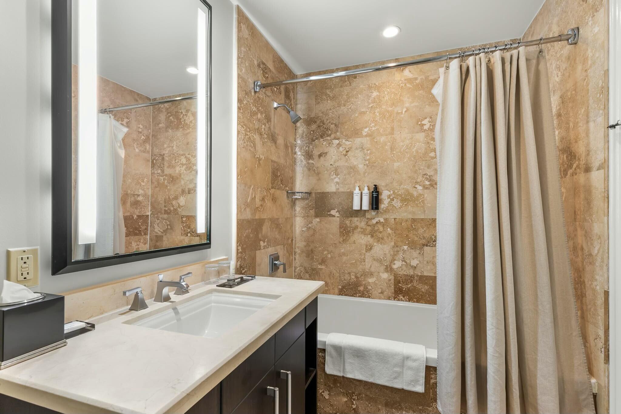3841 N Roosevelt Boulevard, 332 Property Photo 16