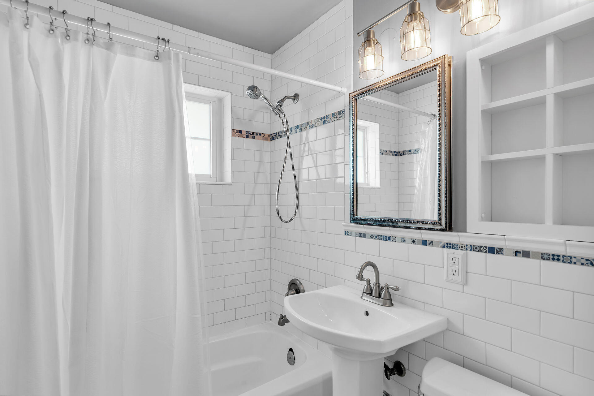 148 Pointview Road Property Photo 16