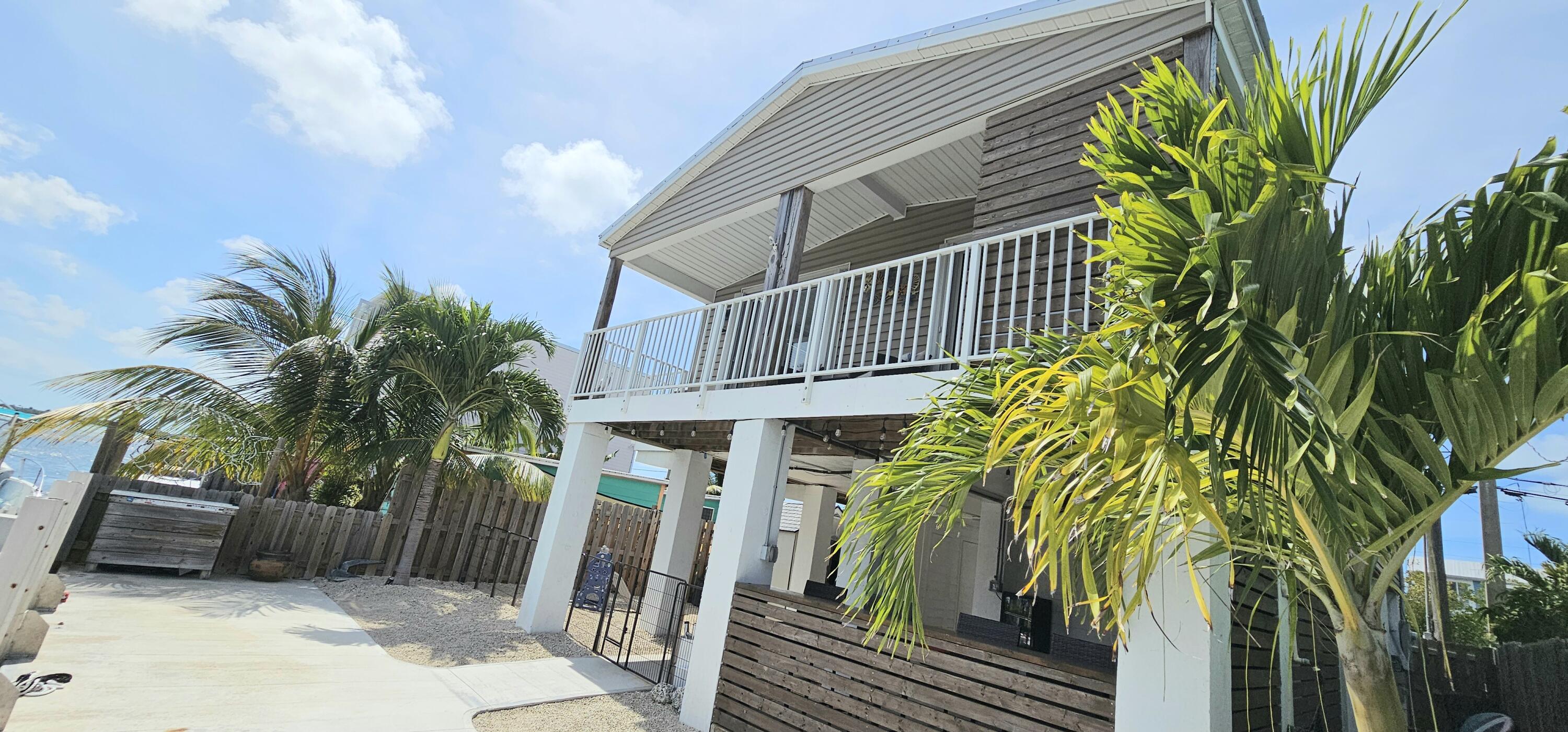 25121 Center Street Property Photo 8