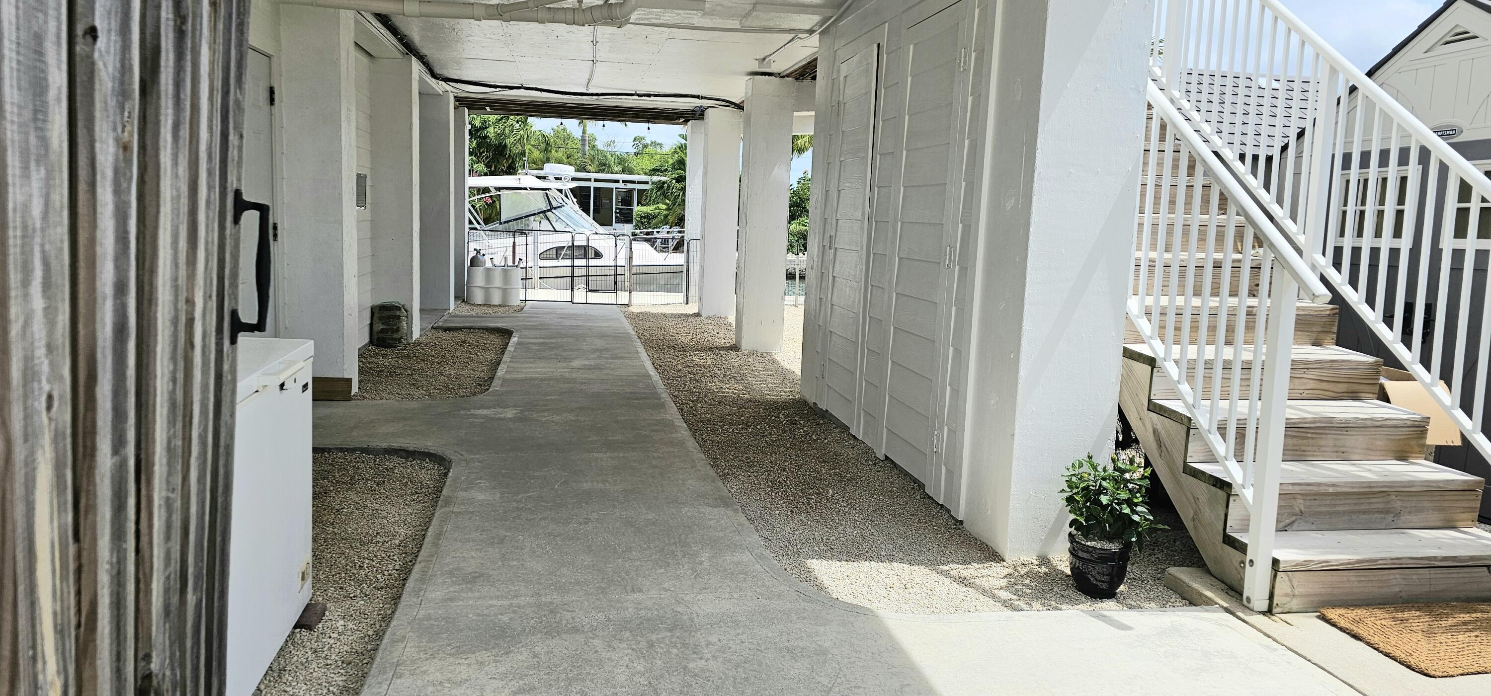 25121 Center Street Property Photo 15