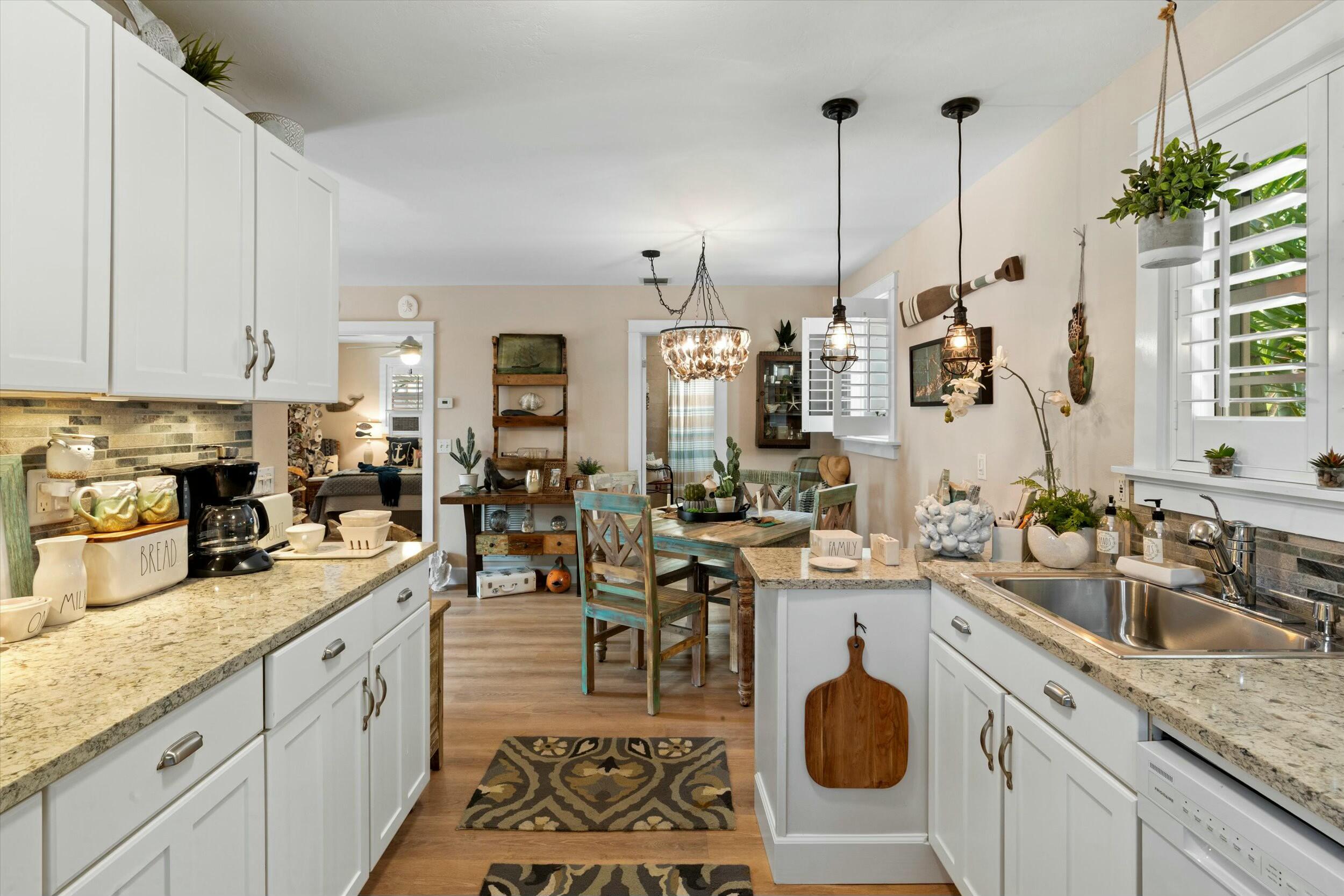 1222 Florida Street Property Photo 4