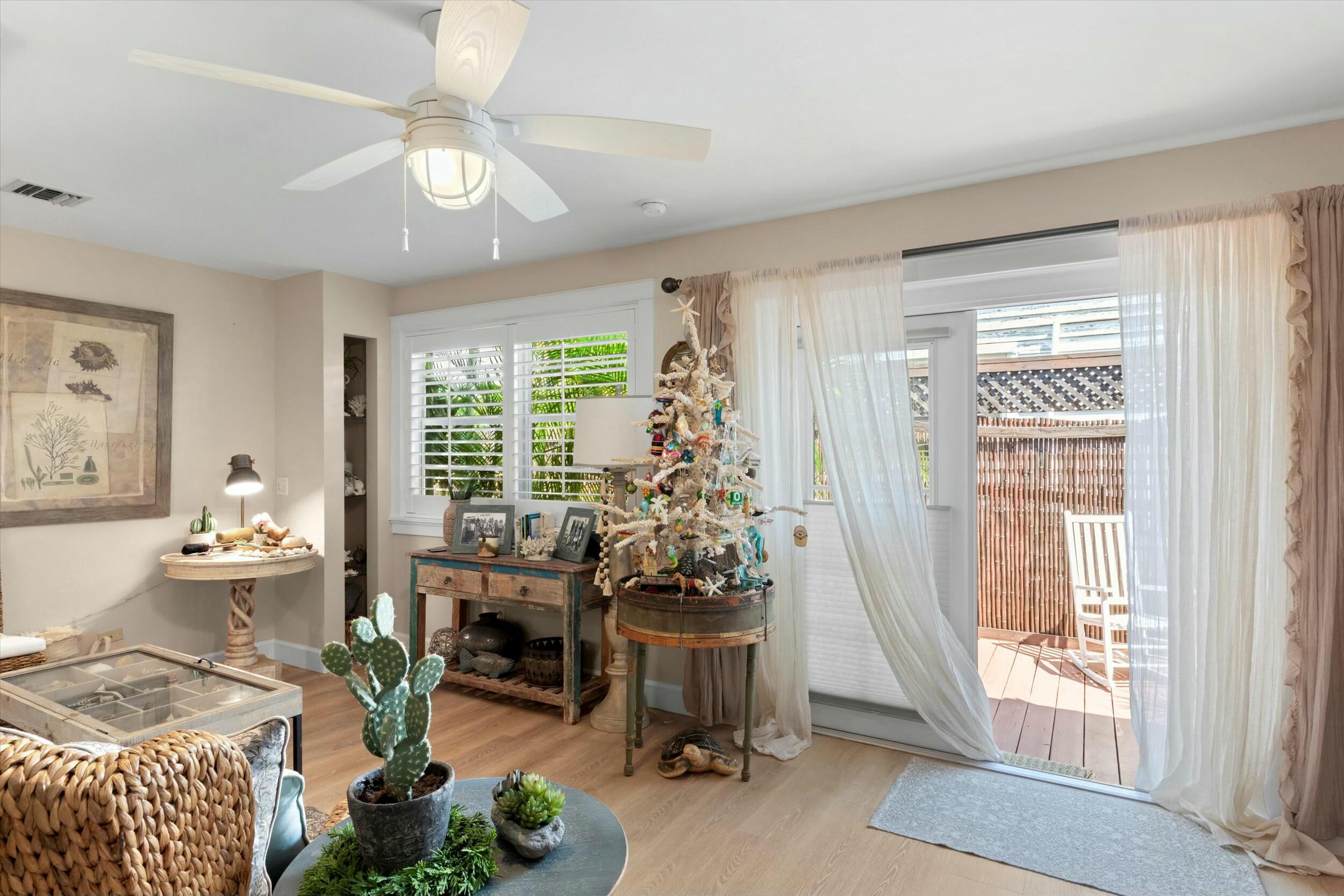 1222 Florida Street Property Photo 7