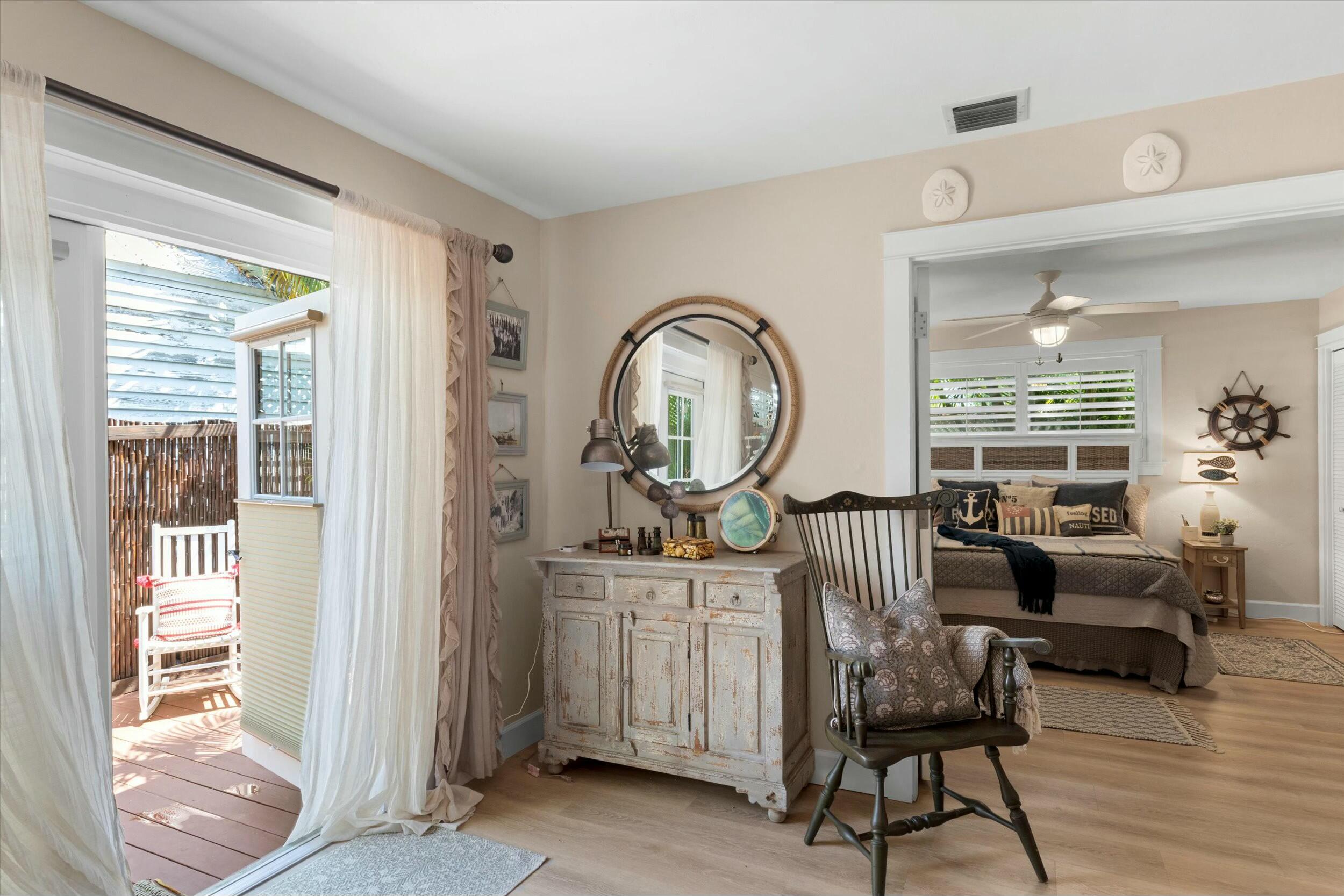 1222 Florida Street Property Photo 13