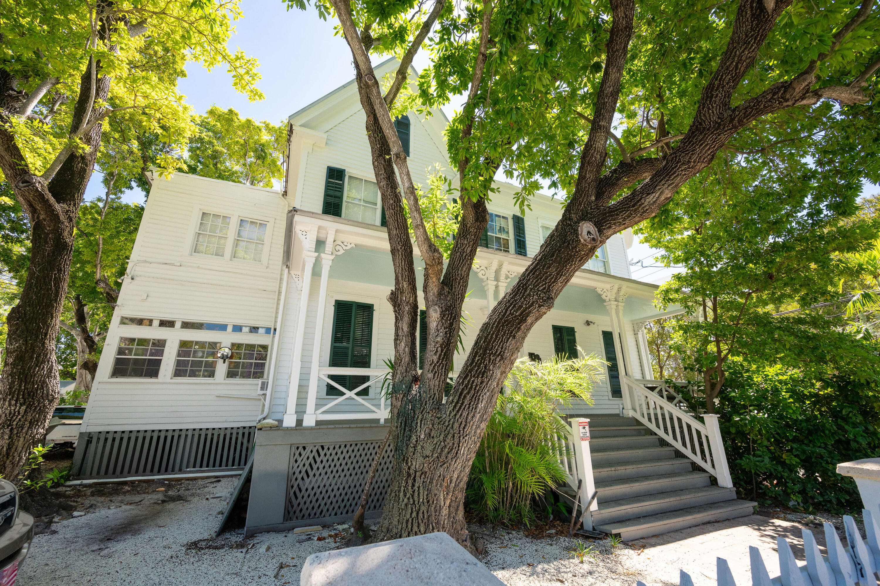 602 Southard Street Property Photo
