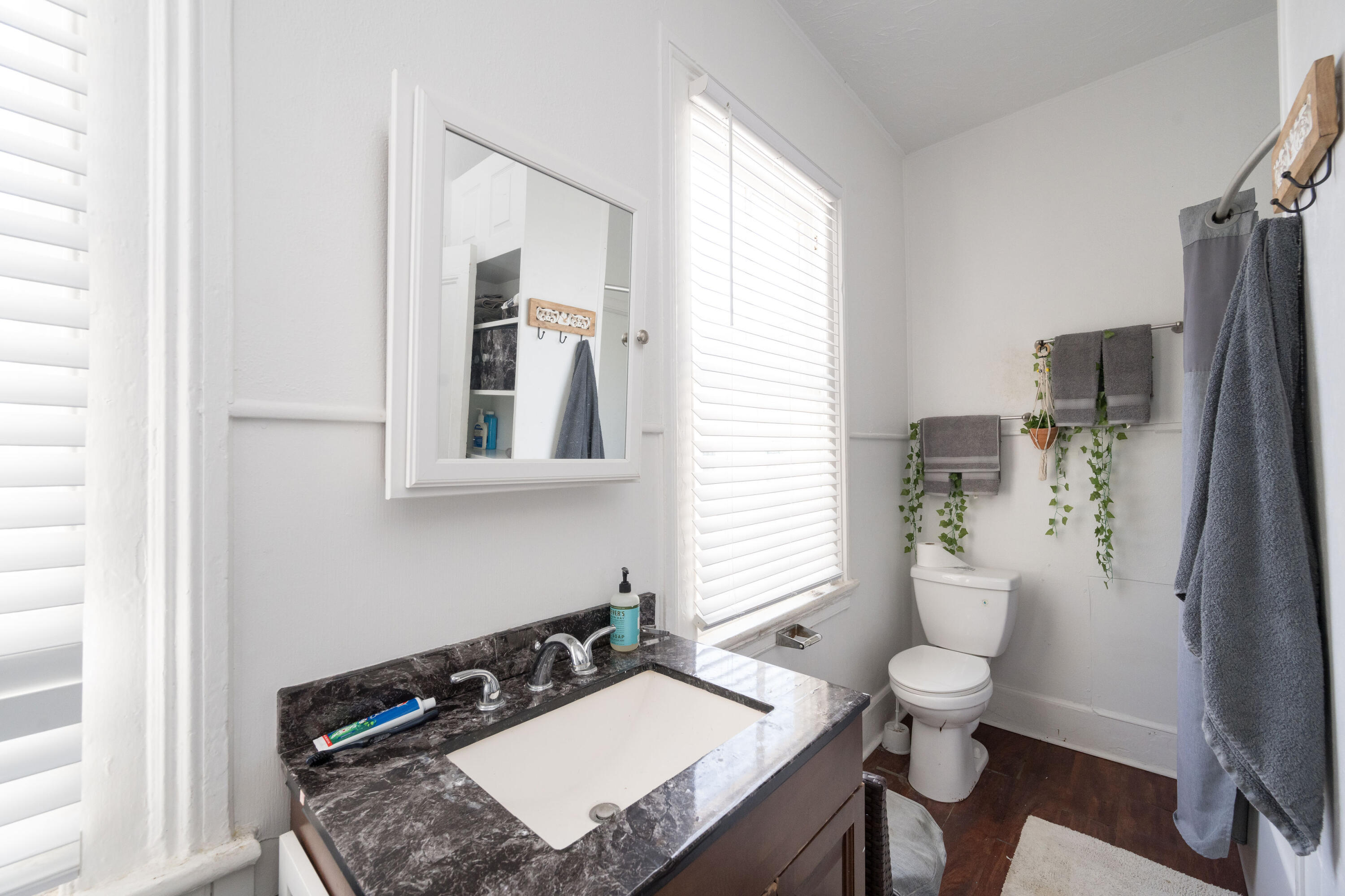 602 Southard Street Property Photo 35