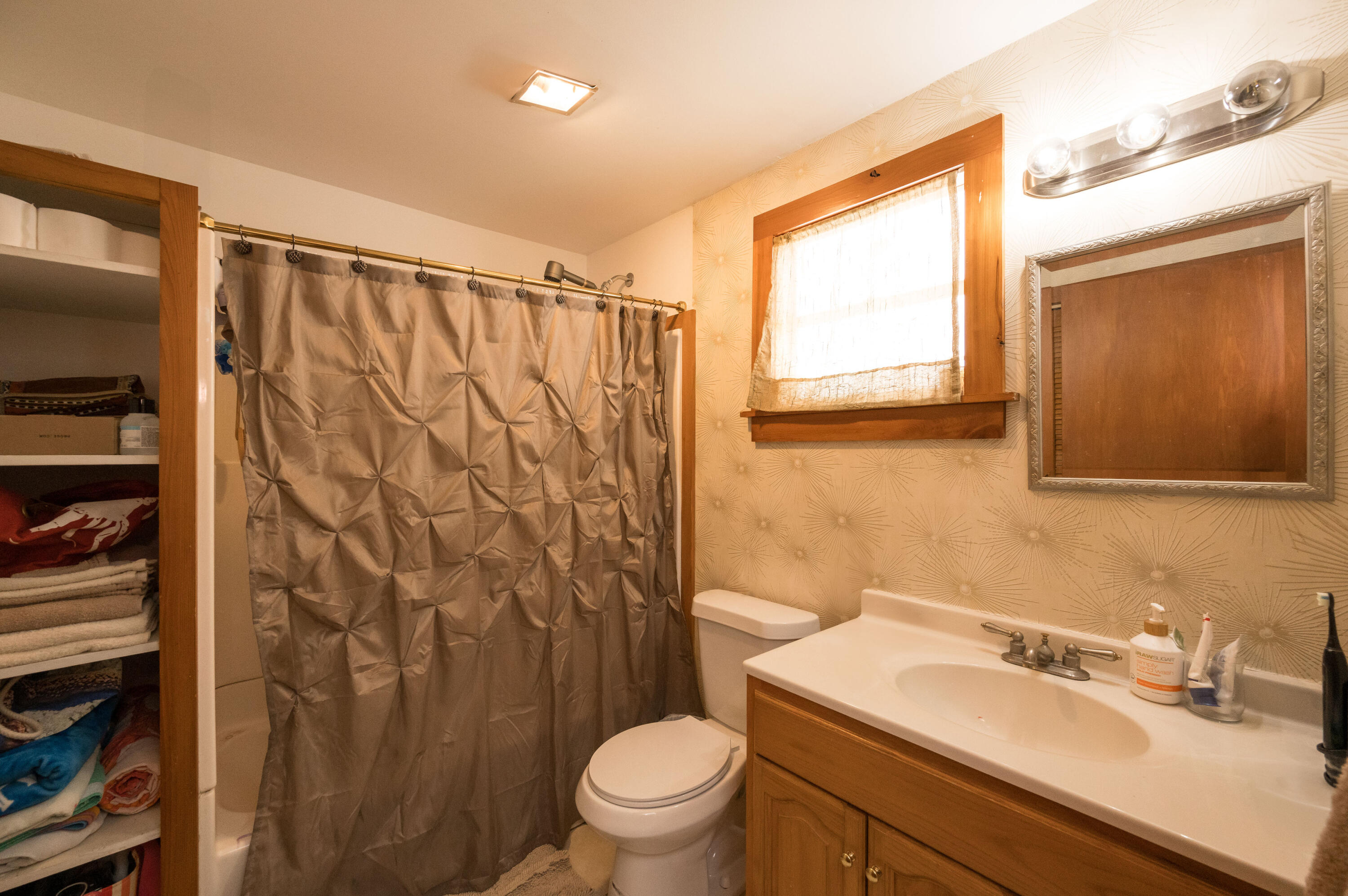 611 Simonton Street Property Photo 13