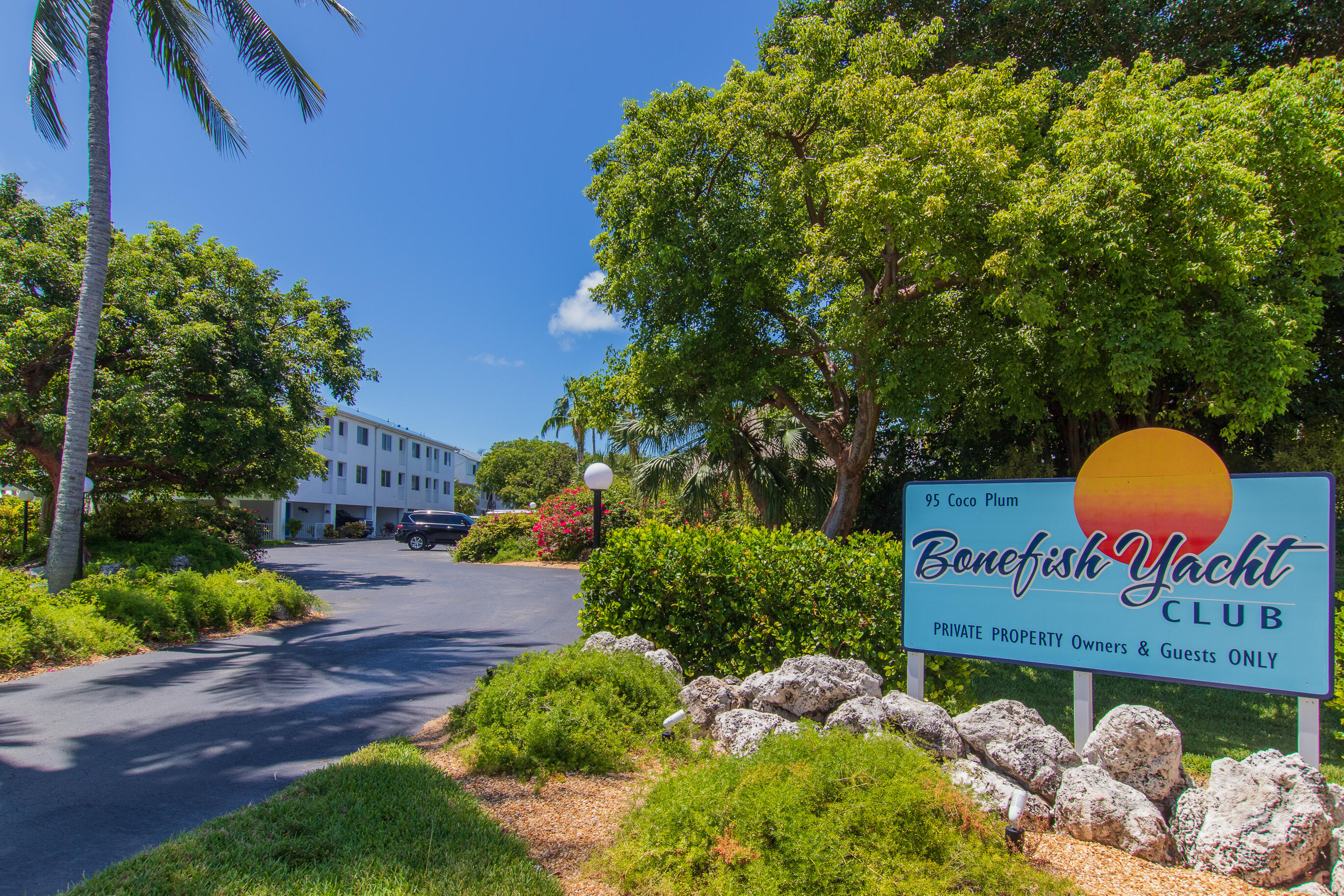 95 Coco Plum Drive, 2b Property Photo 2