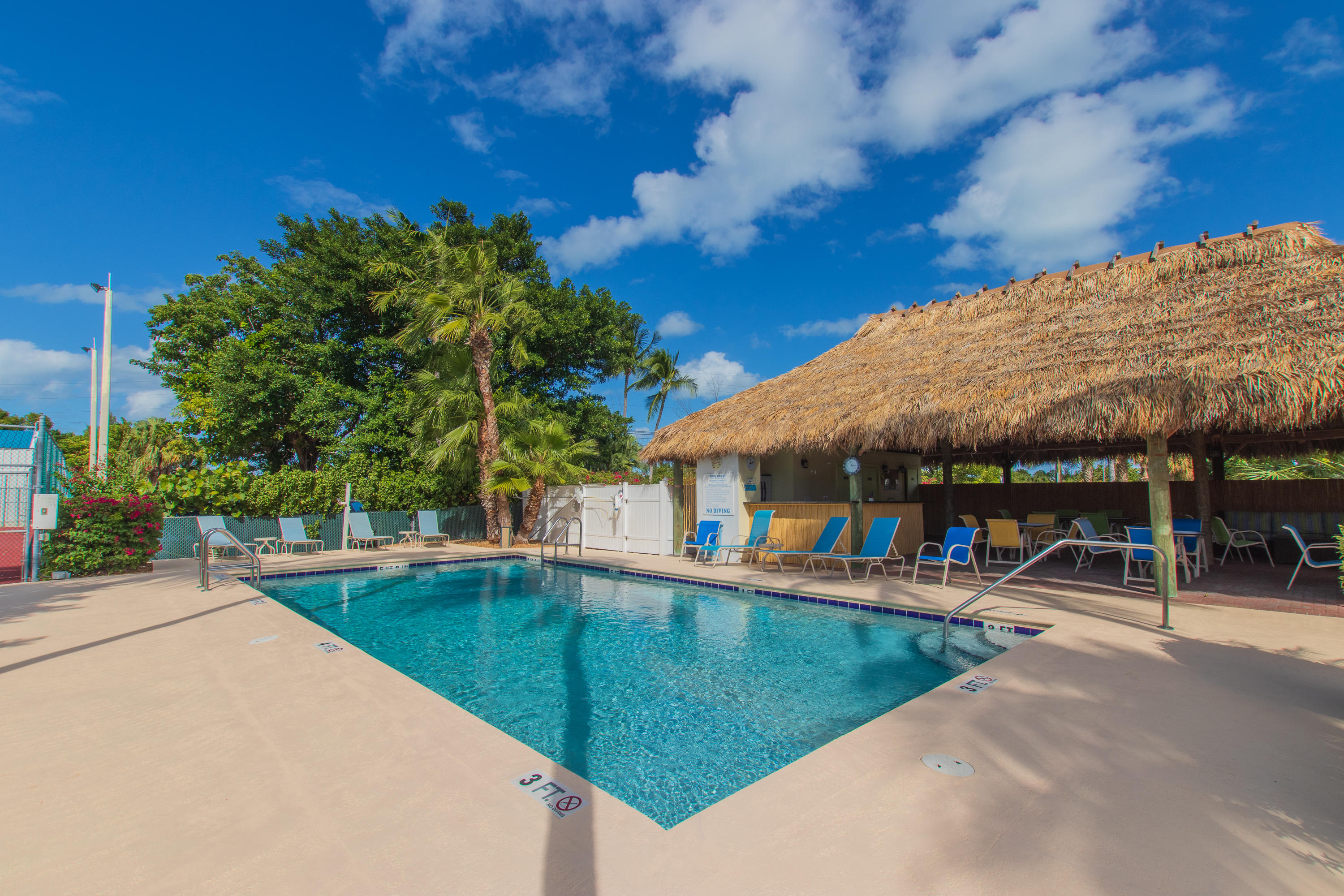95 Coco Plum Drive, 2b Property Photo 10