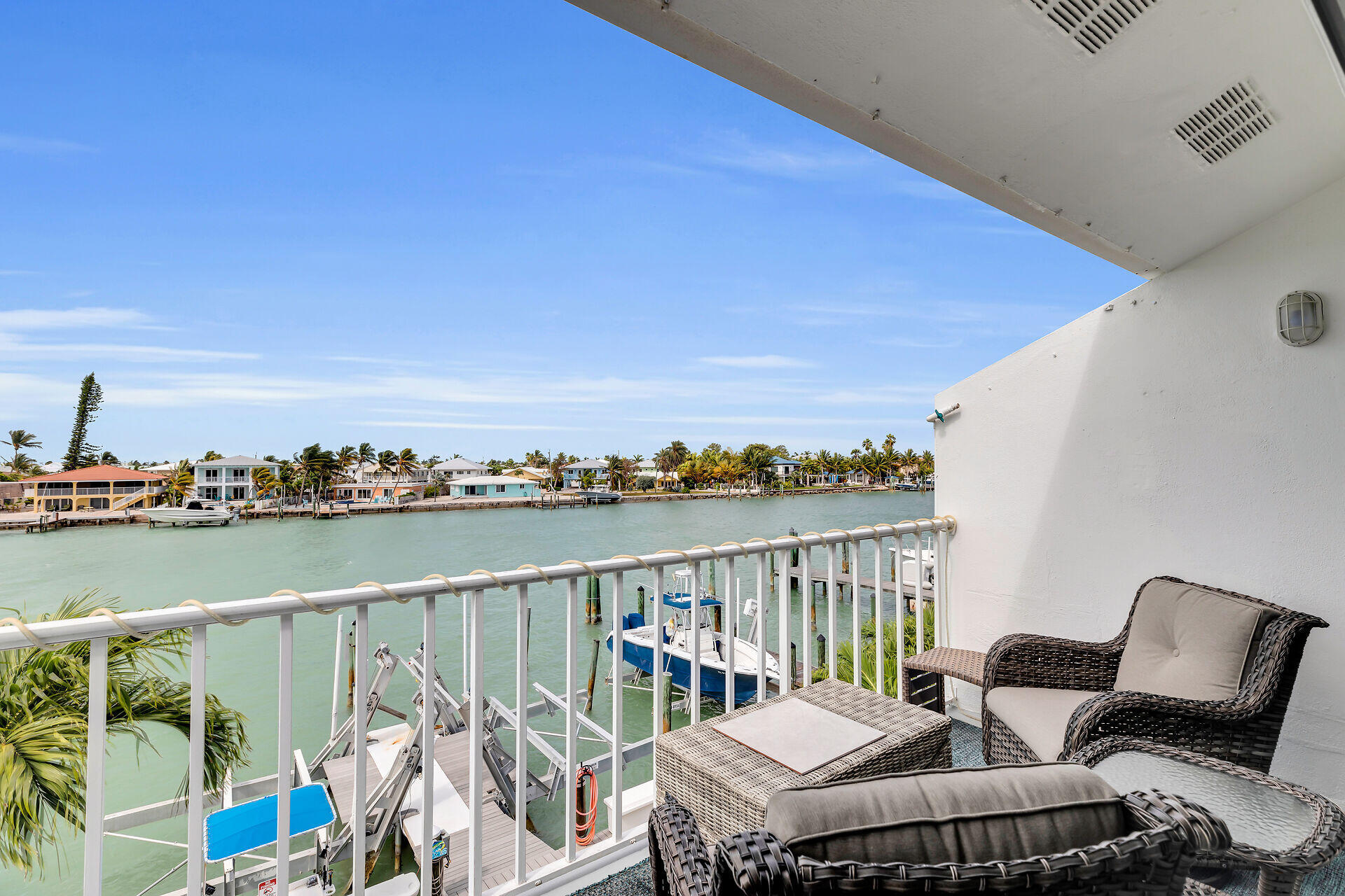 95 Coco Plum Drive, 2b Property Photo 29