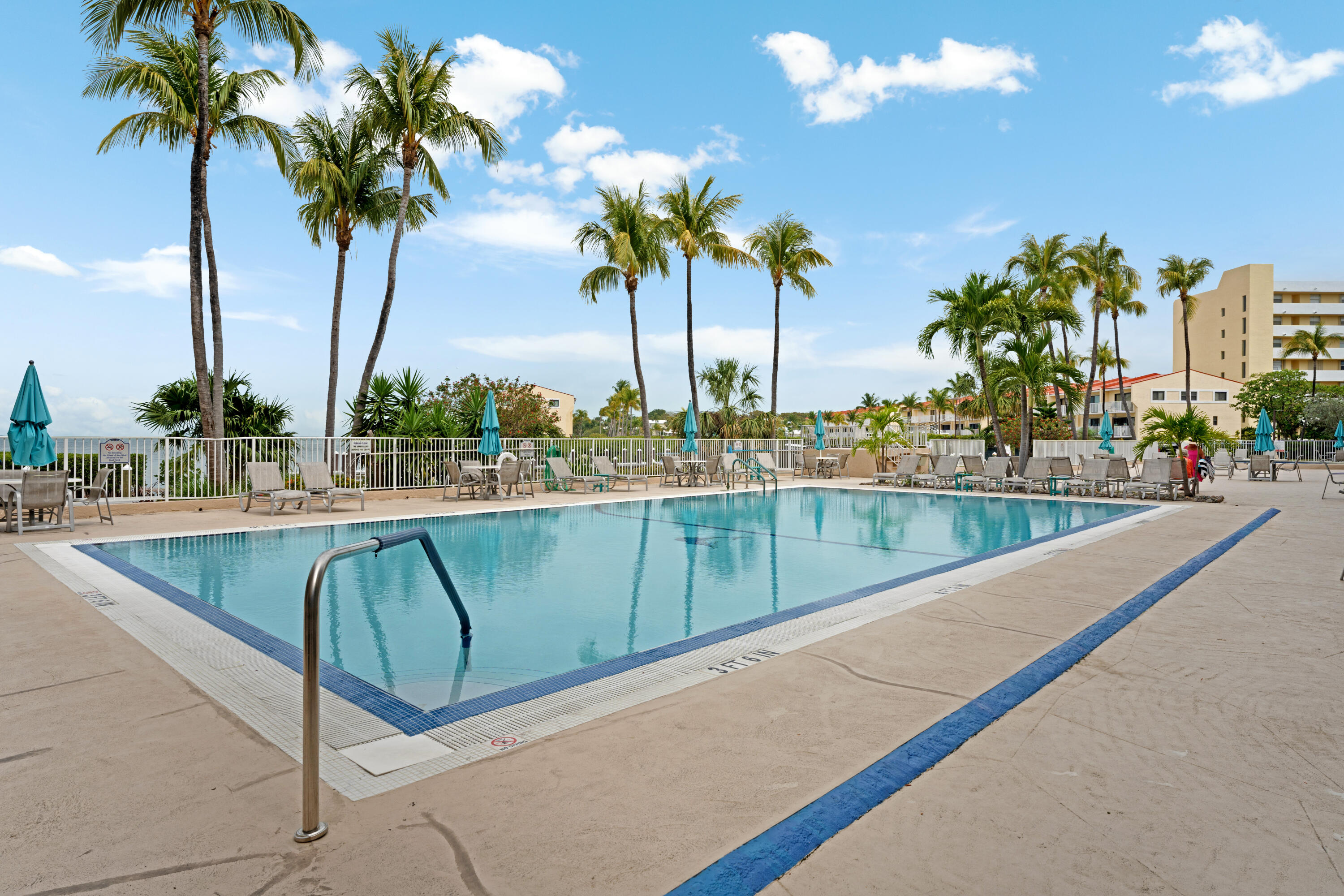 88500 Overseas Highway, 428 Property Photo 46