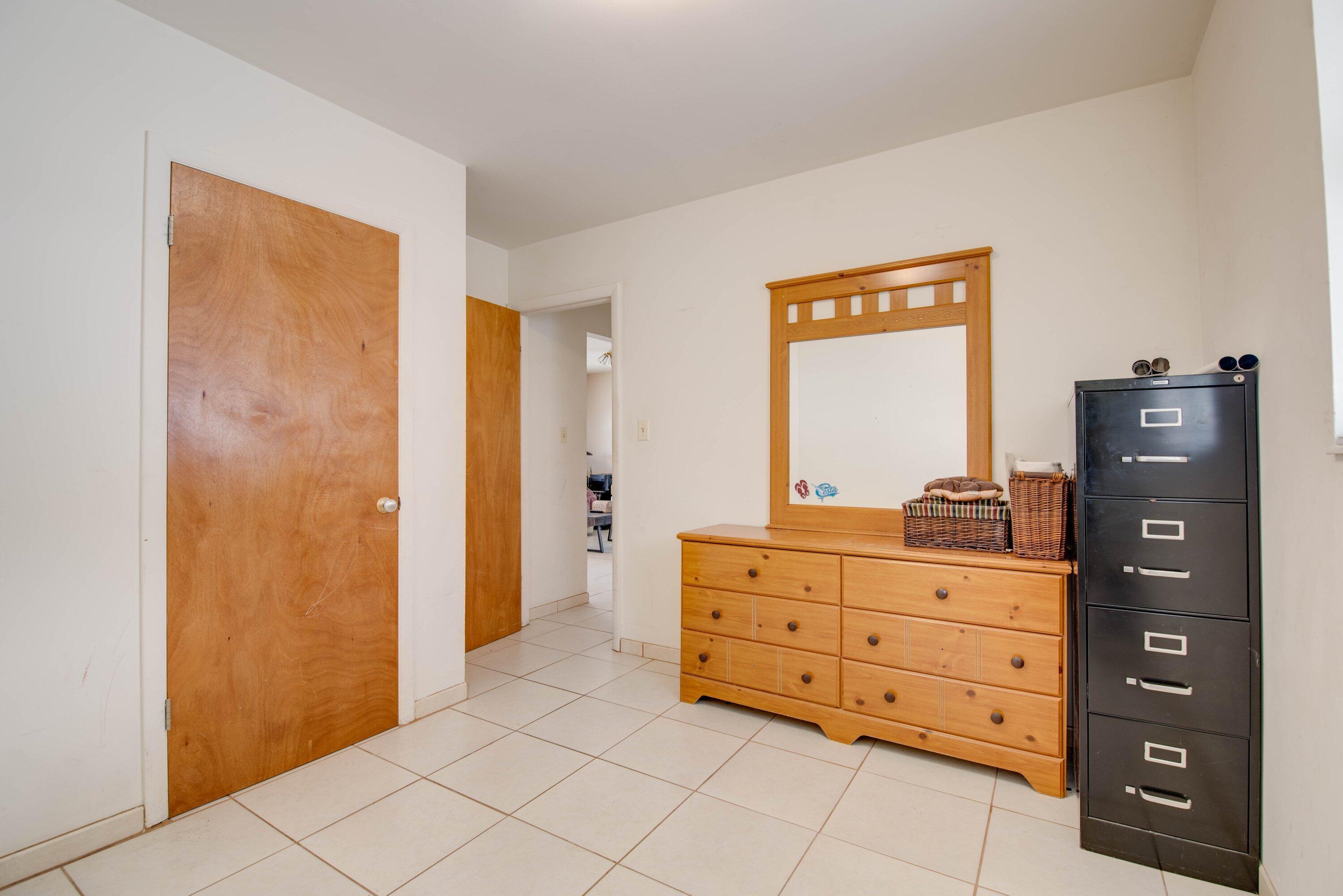 317 Cross Street Property Photo 12