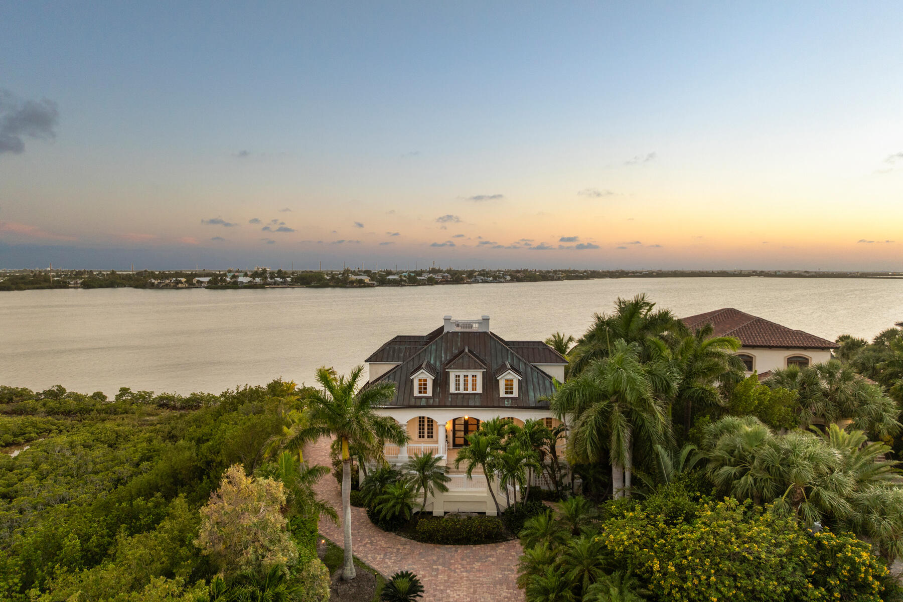 24 Cannon Royal Drive Property Photo 61