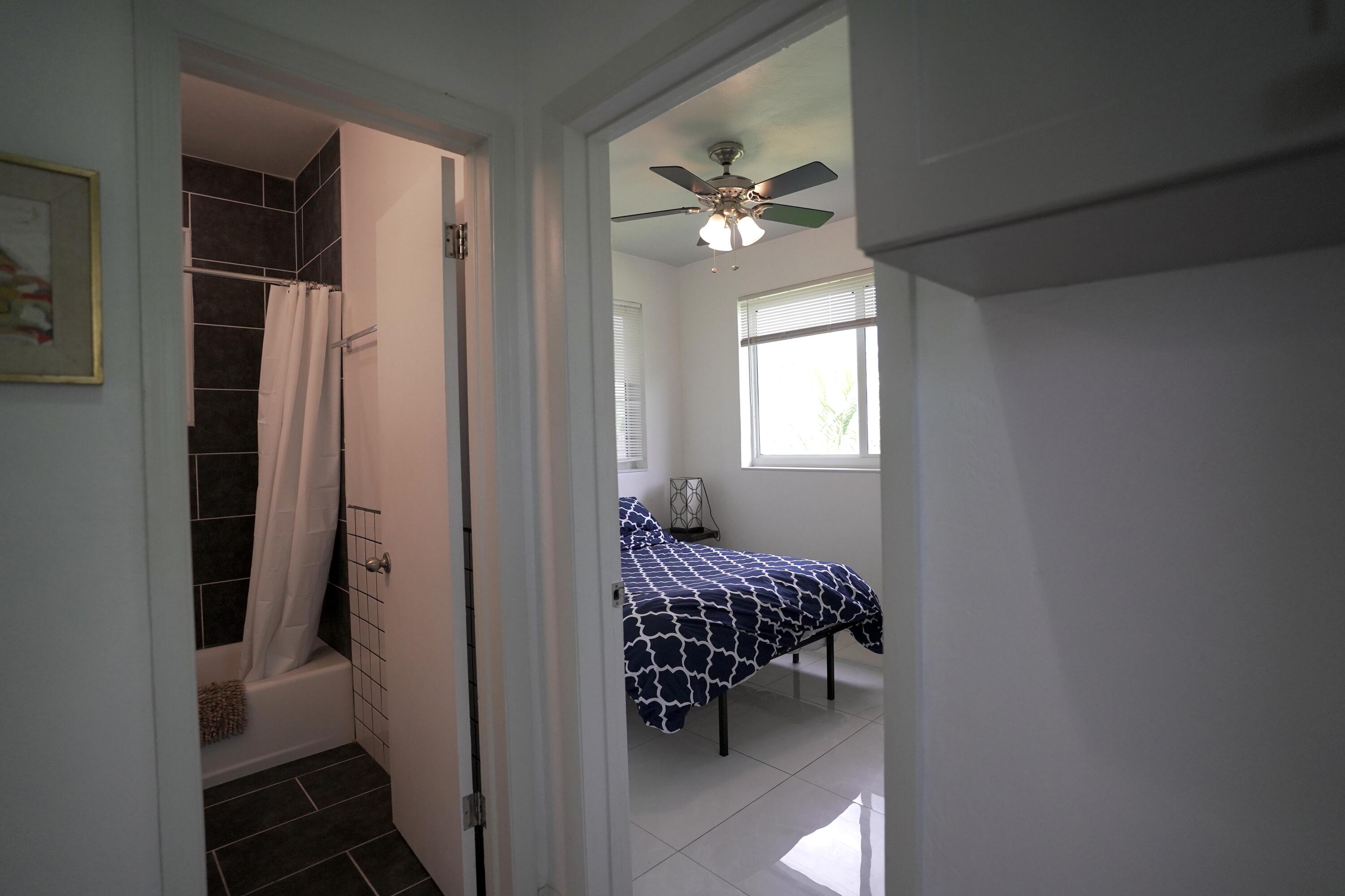 2513 Staples Avenue Property Photo 27