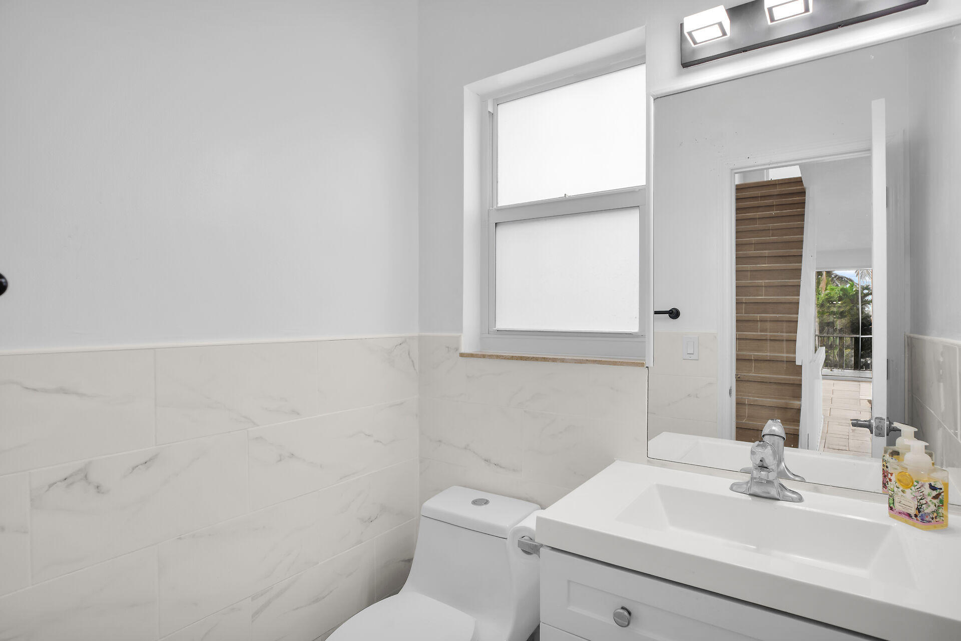 117 Coco Plum Drive, 9 Property Photo 23