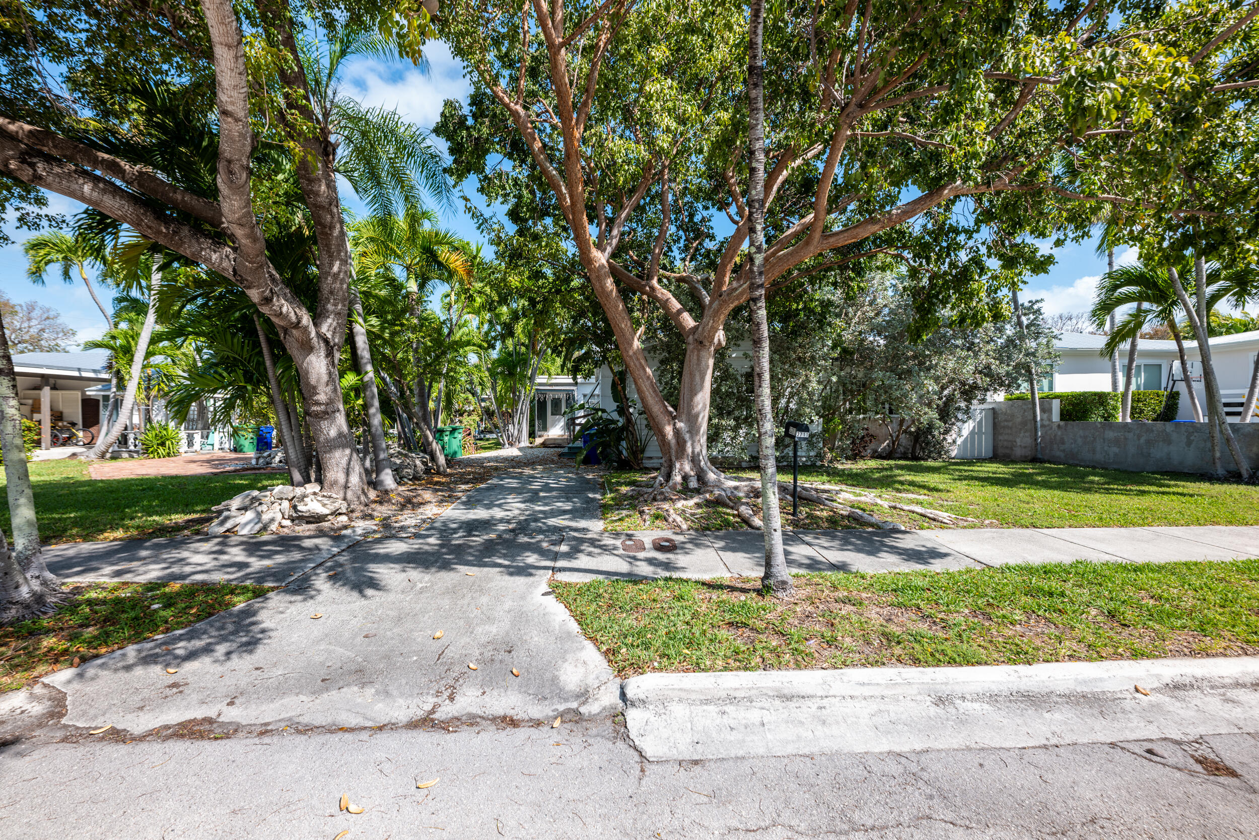 3711 Eagle Avenue Property Photo