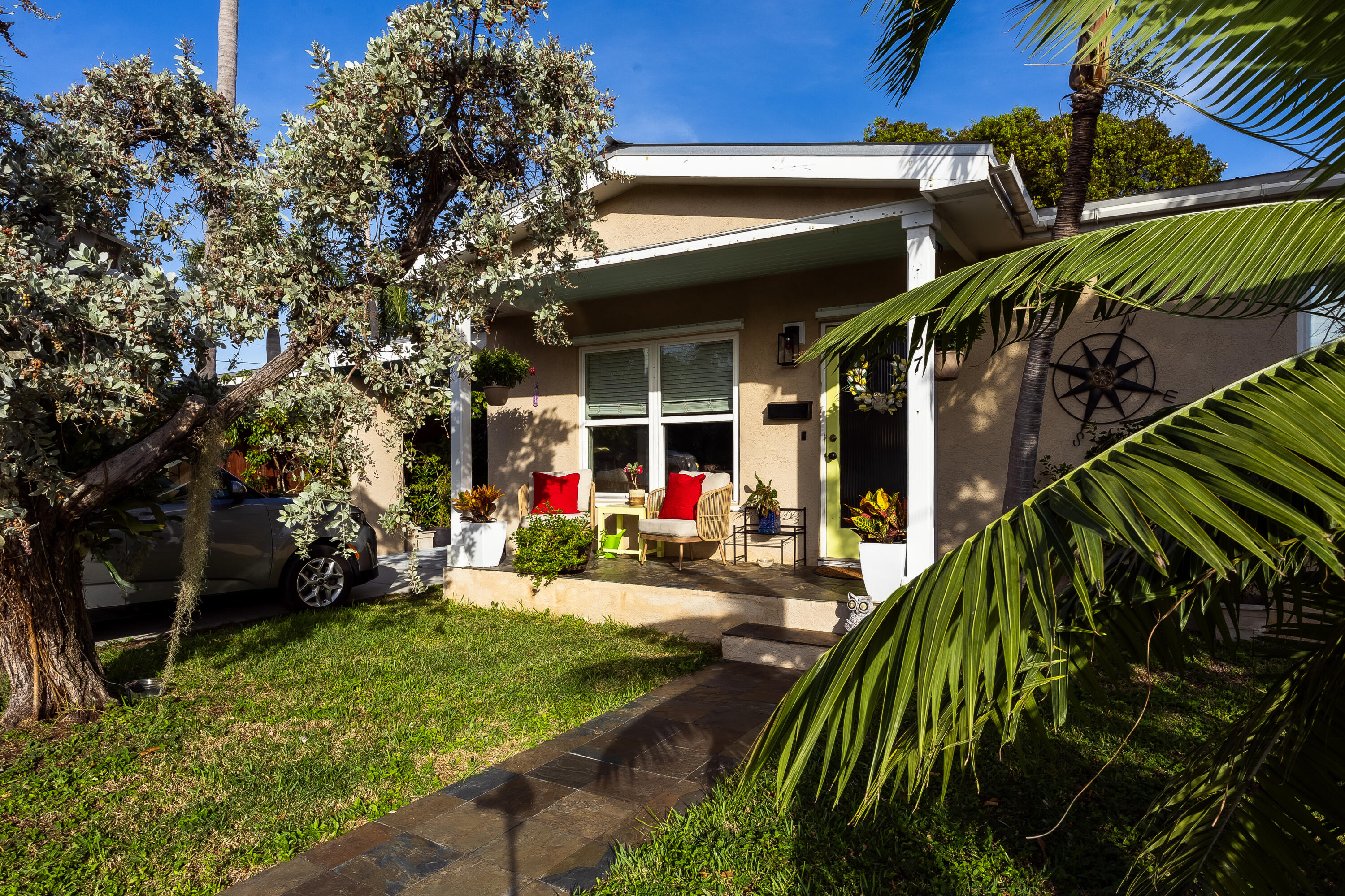 3707 Paula Avenue Property Photo 2