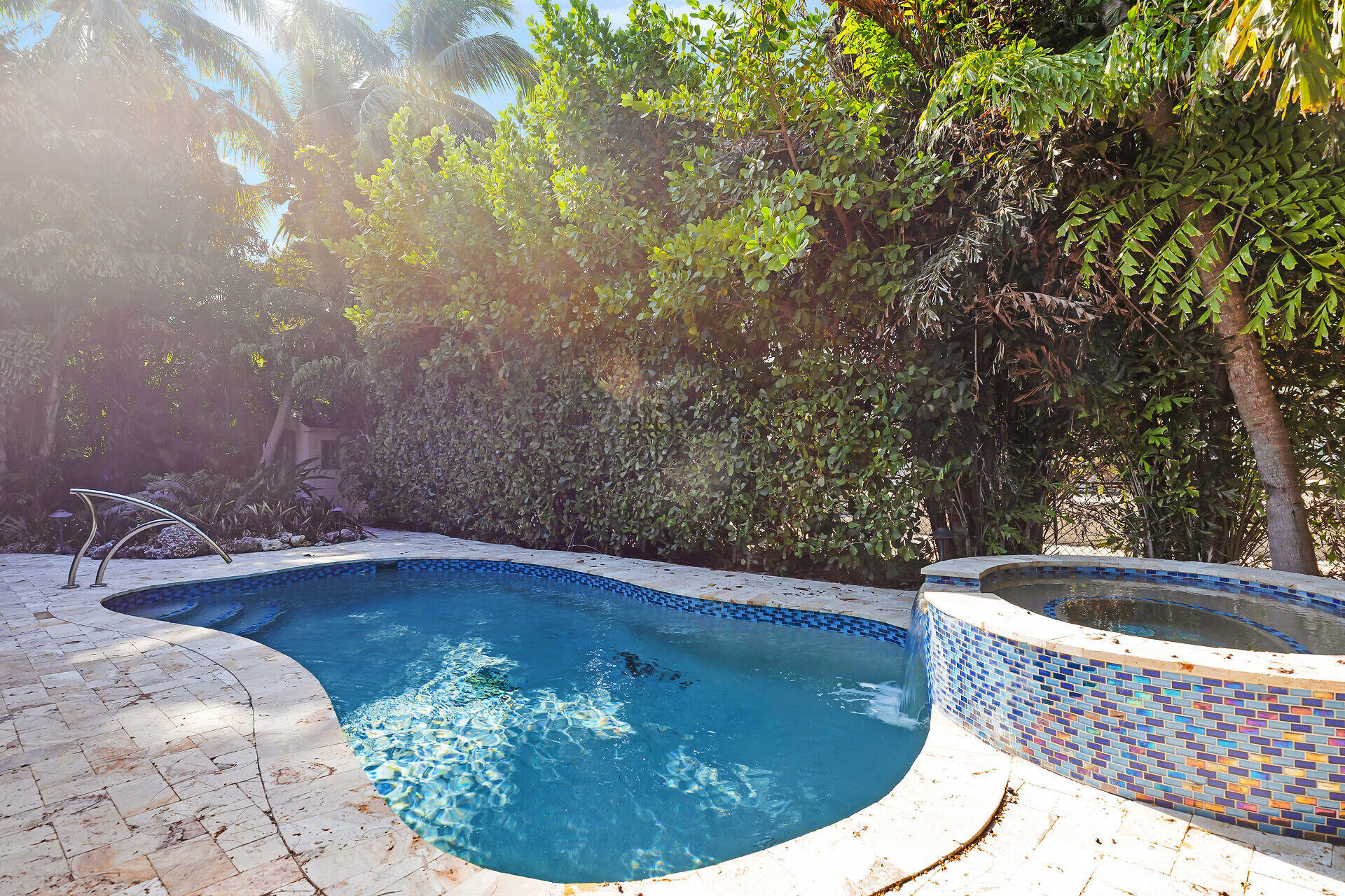 115 N Bahama Drive Property Photo 36