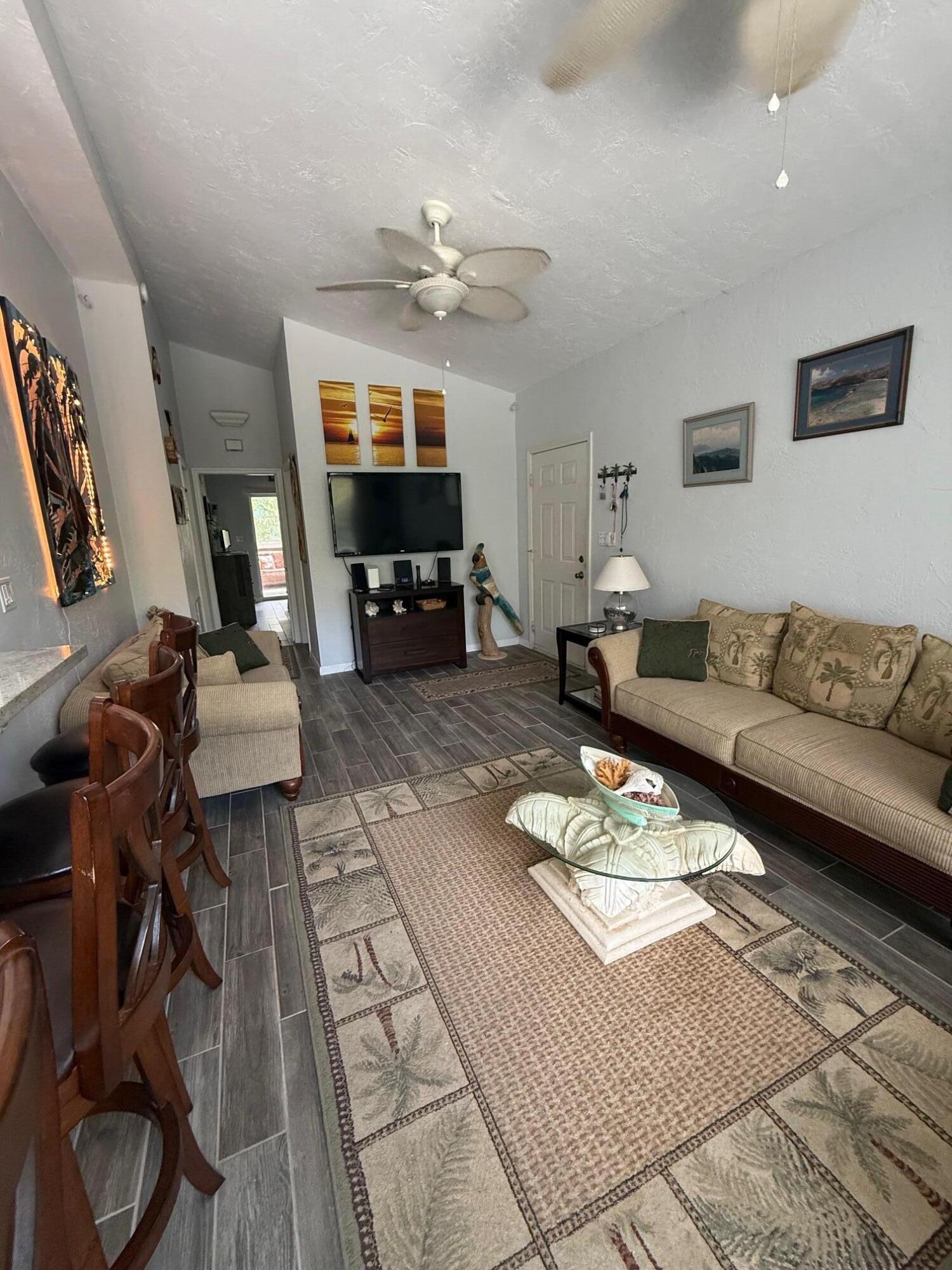 313 Bayview Avenue Property Photo 11