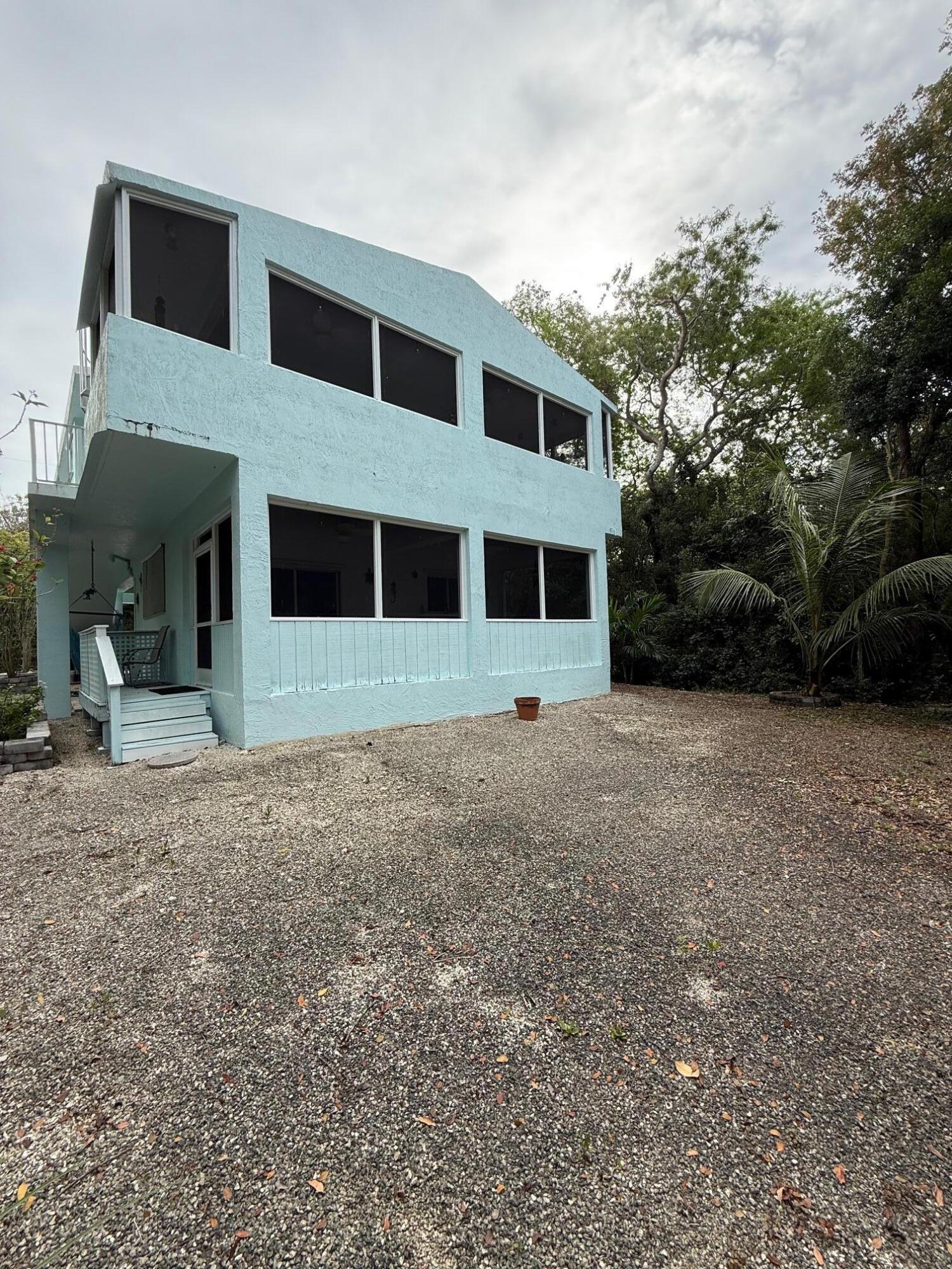 313 Bayview Avenue Property Photo 27