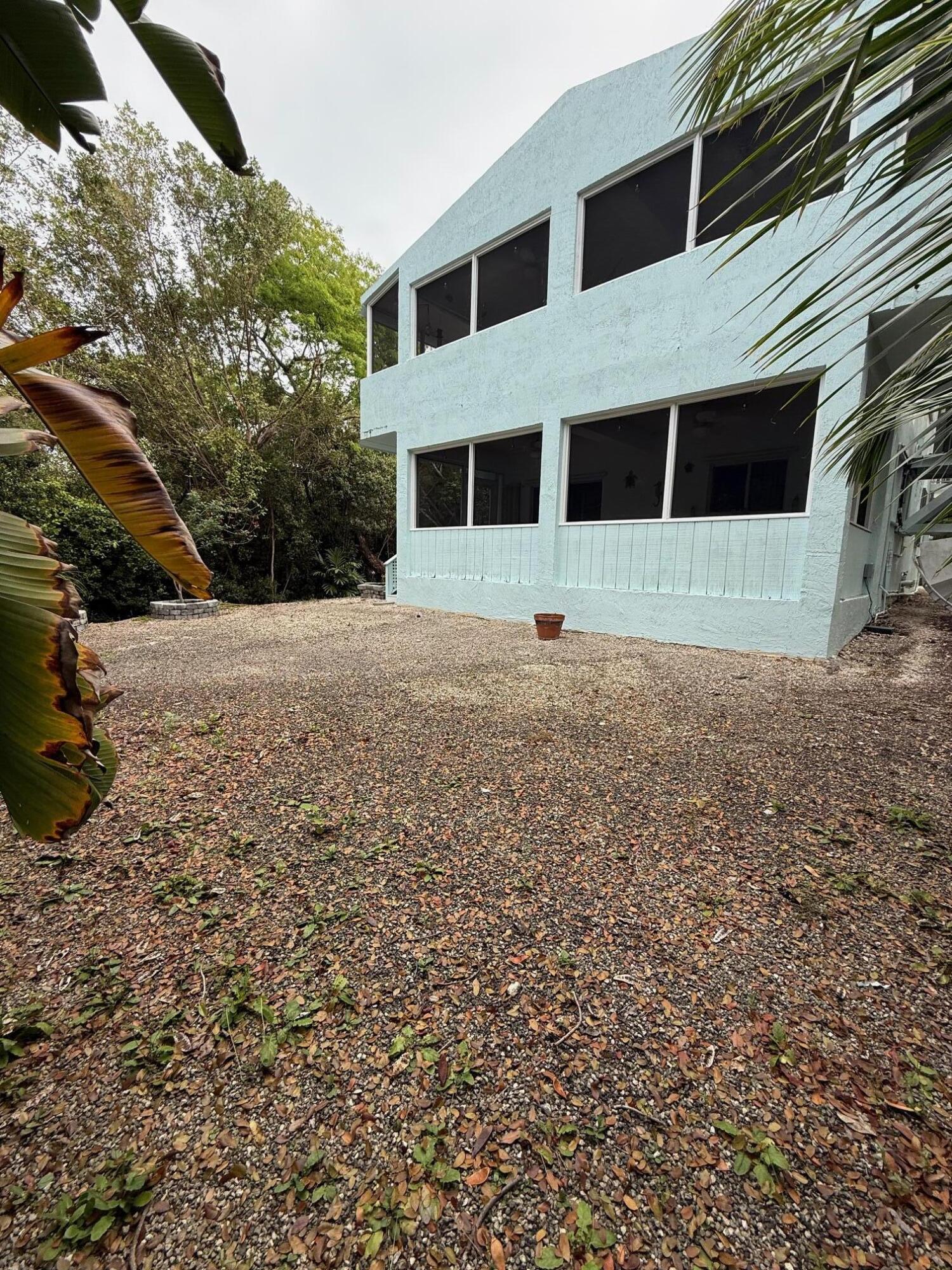 313 Bayview Avenue Property Photo 29