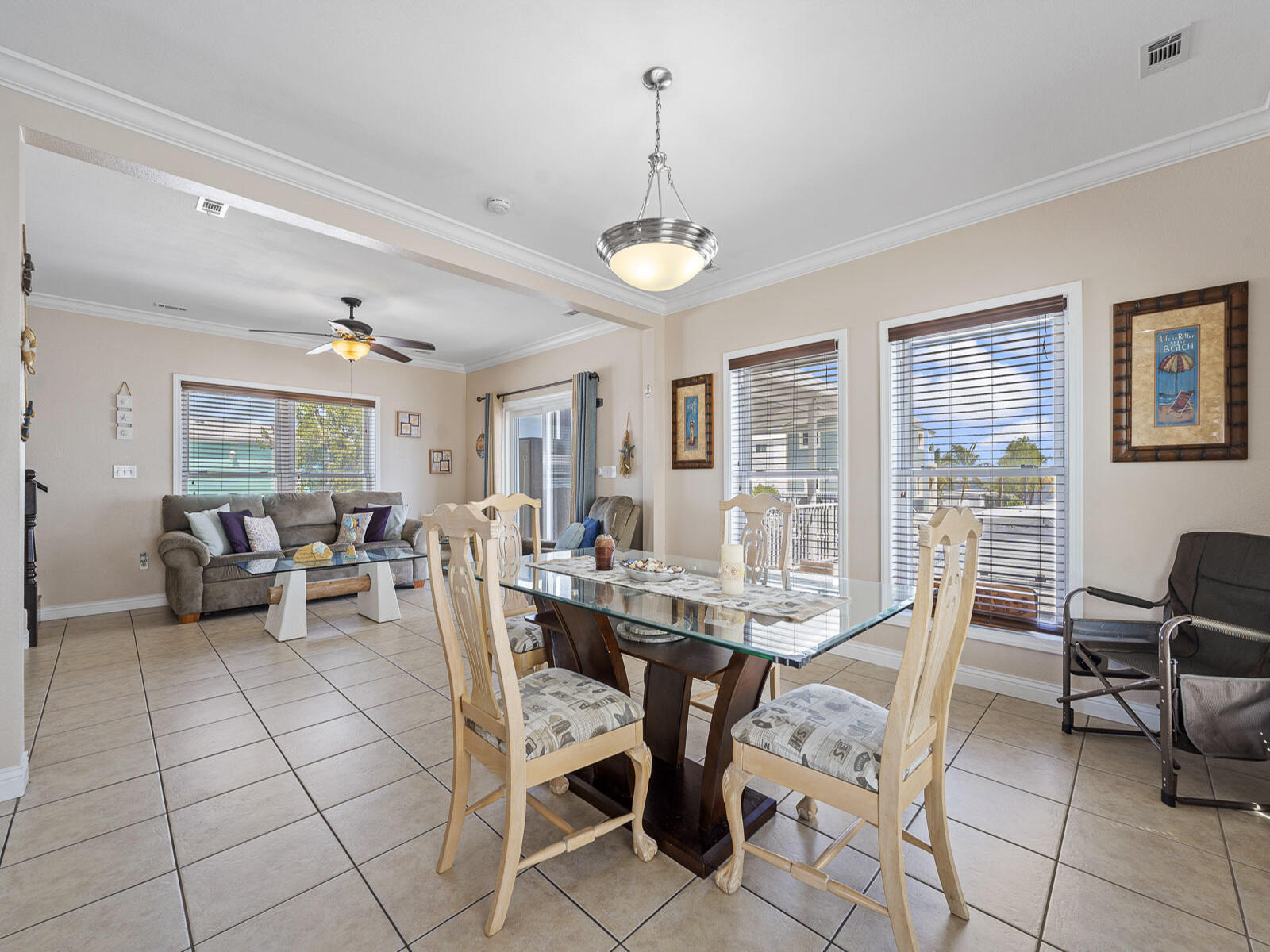 215 Allen Avenue Property Photo 9