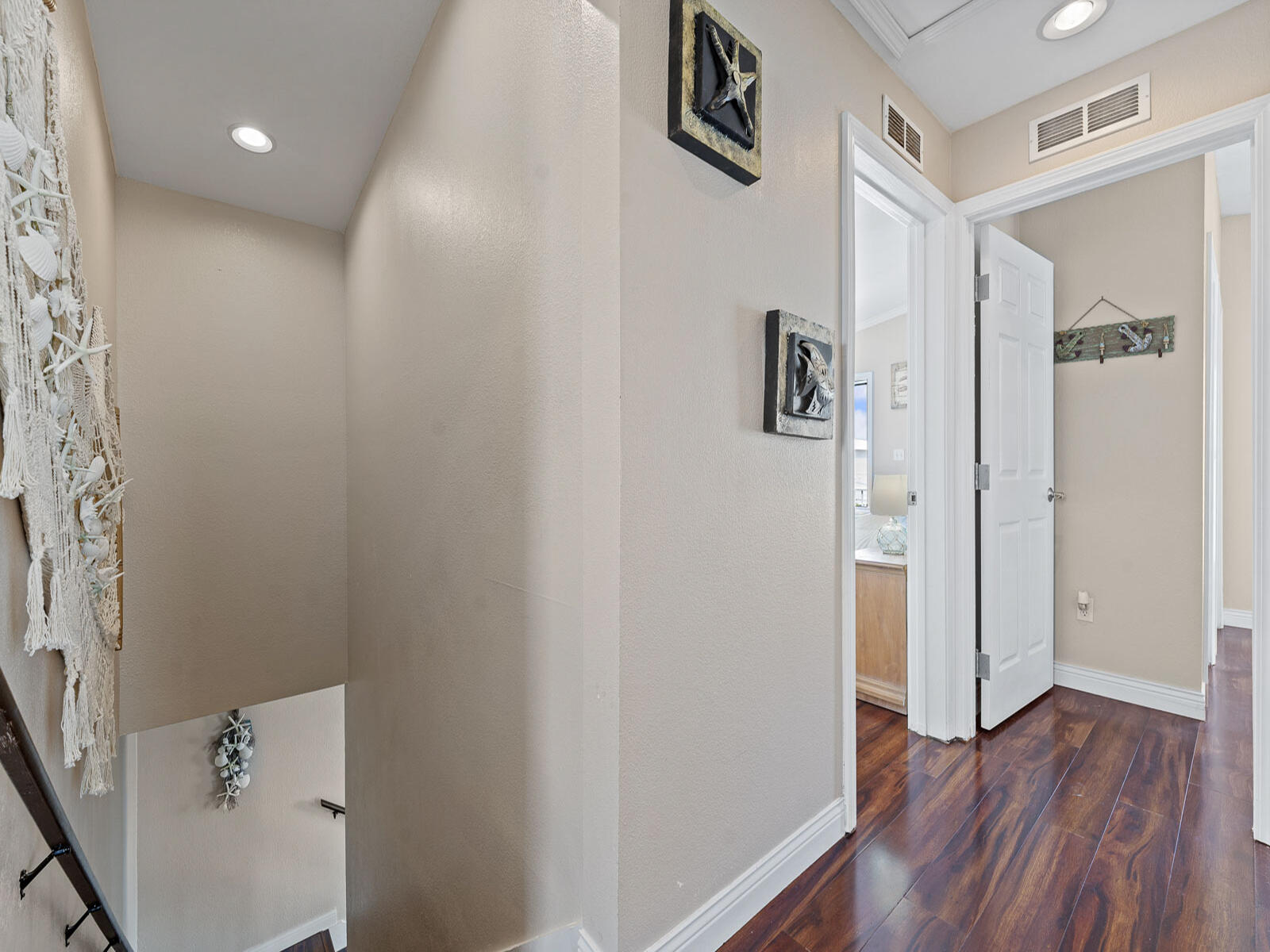 215 Allen Avenue Property Photo 21