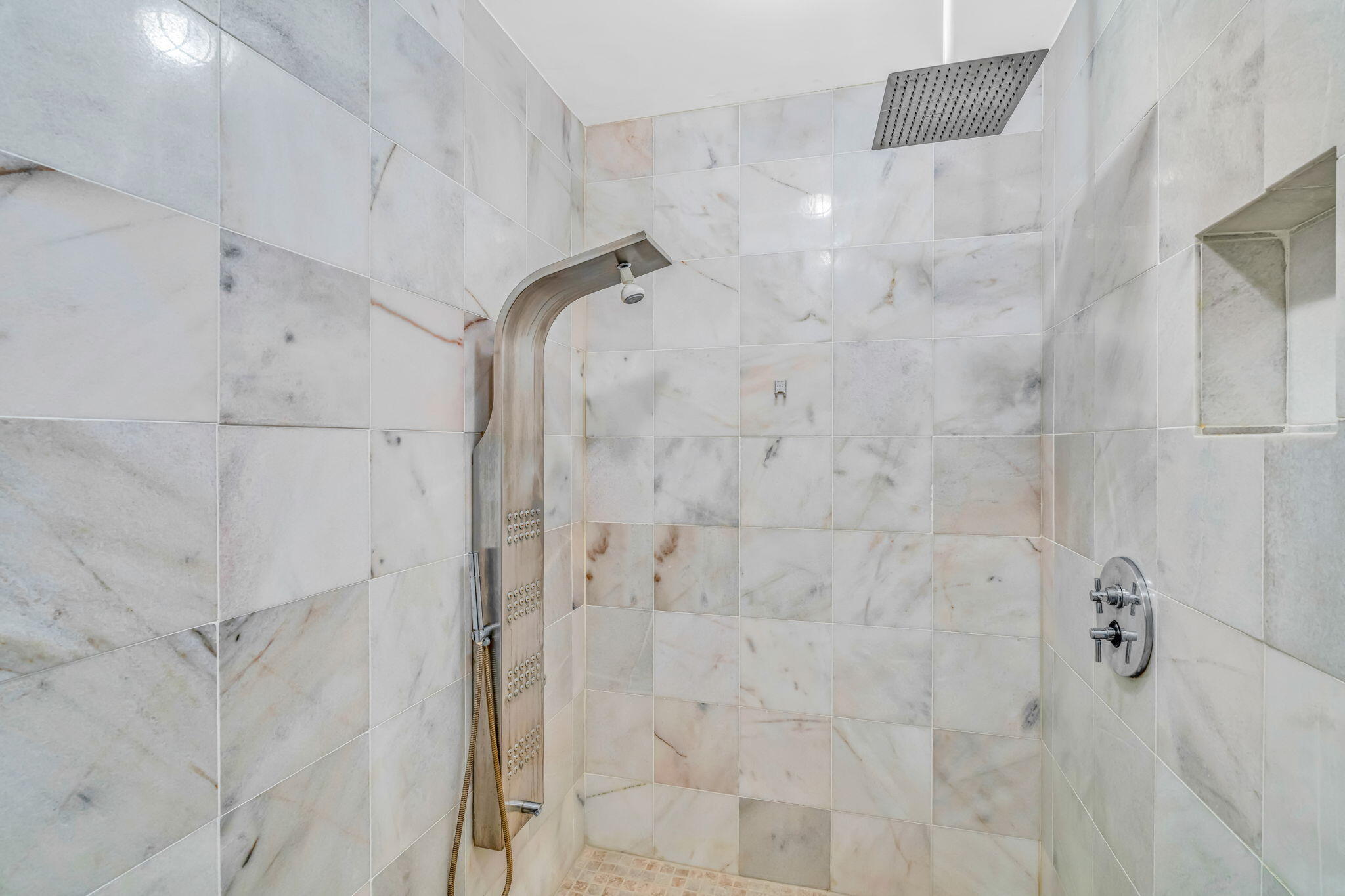 225 Colson Drive Property Photo 24