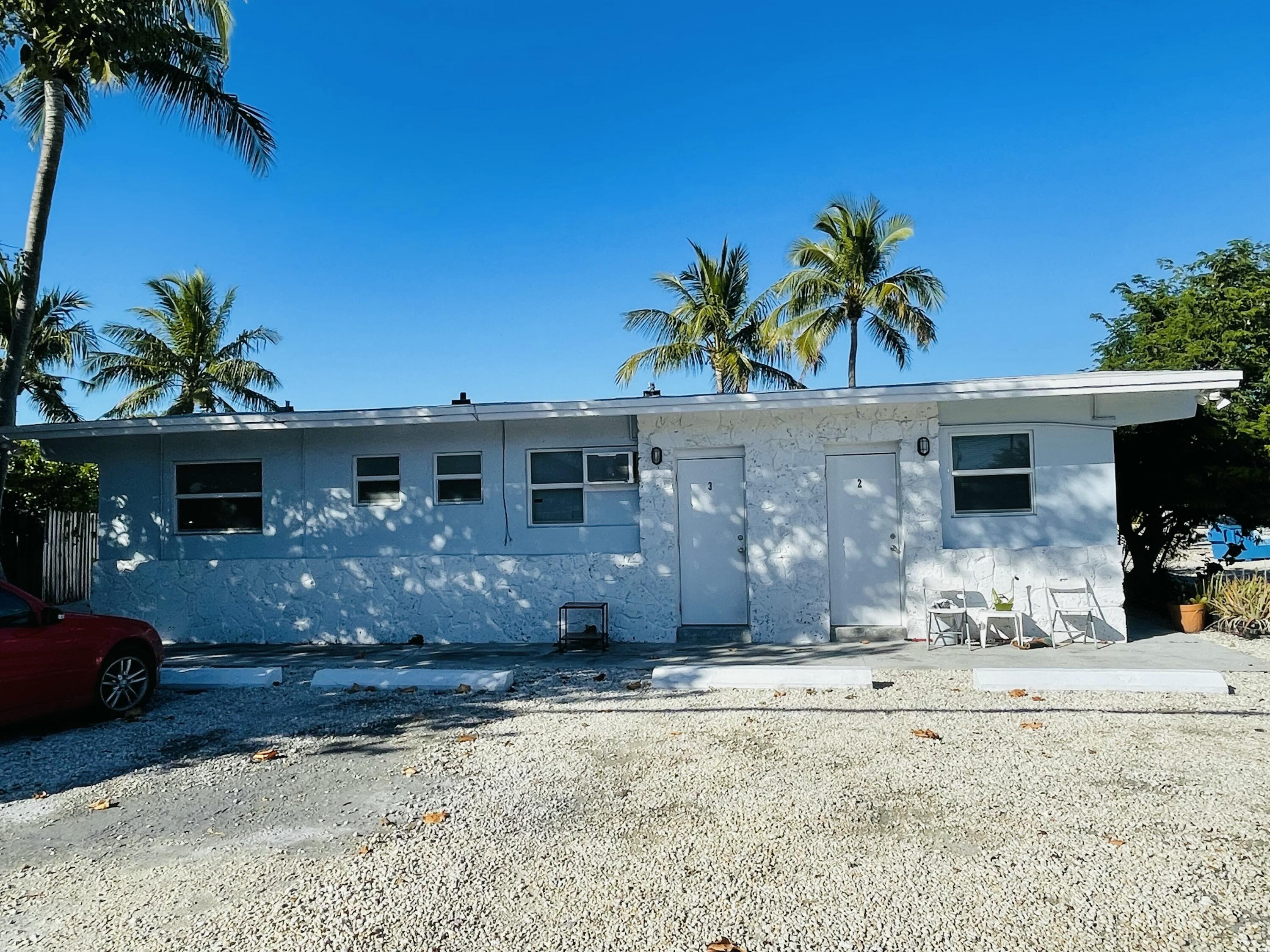 195 Gardenia Street, 6 Property Photo 4