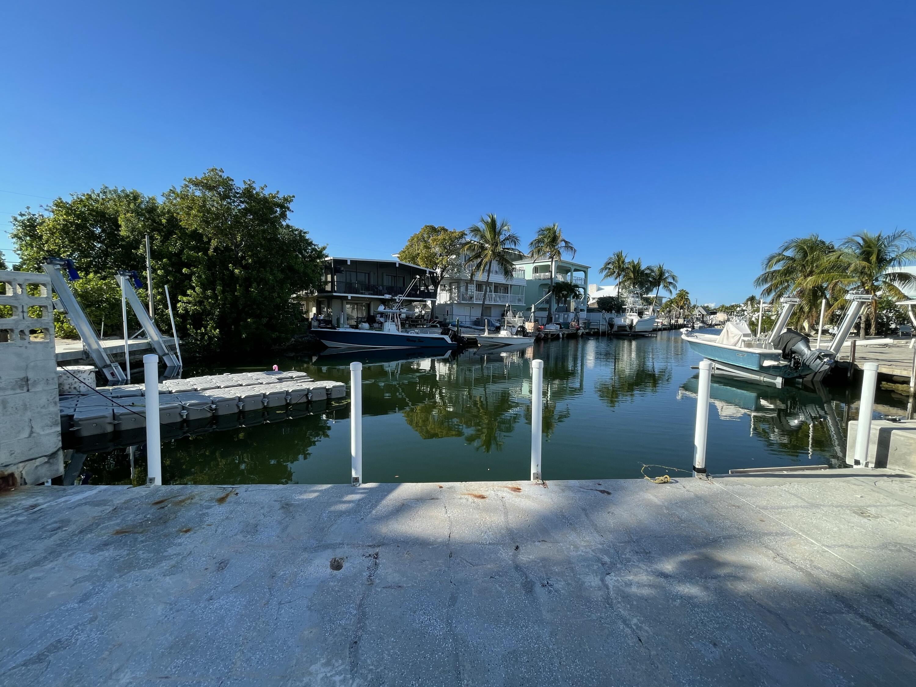 195 Gardenia Street, 6 Property Photo 21