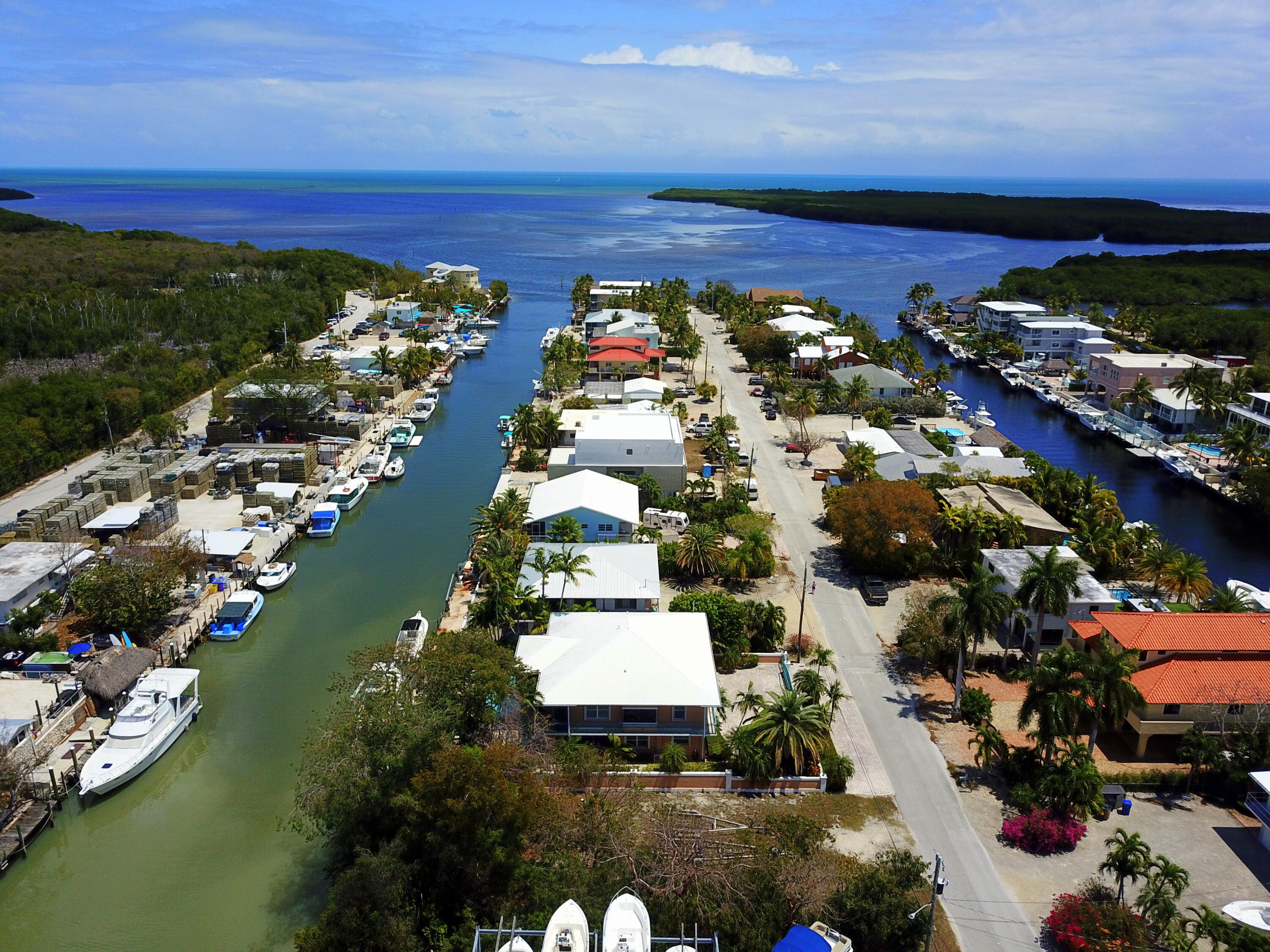 8 S Exuma Road Property Photo 6