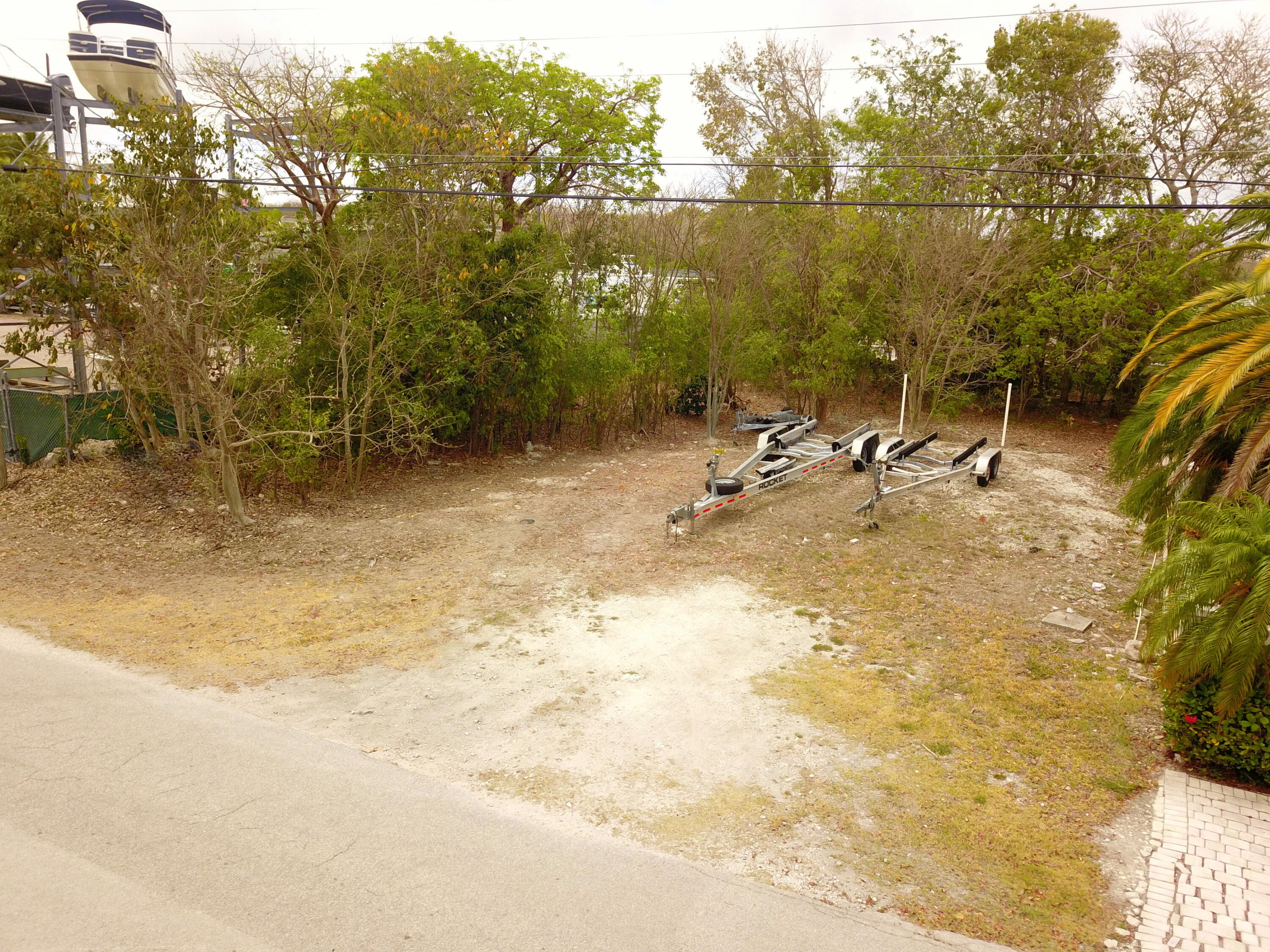 8 S Exuma Road Property Photo 15