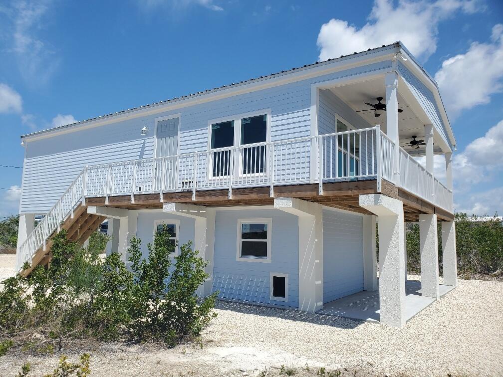 27057 Angelfish Road Property Photo 4