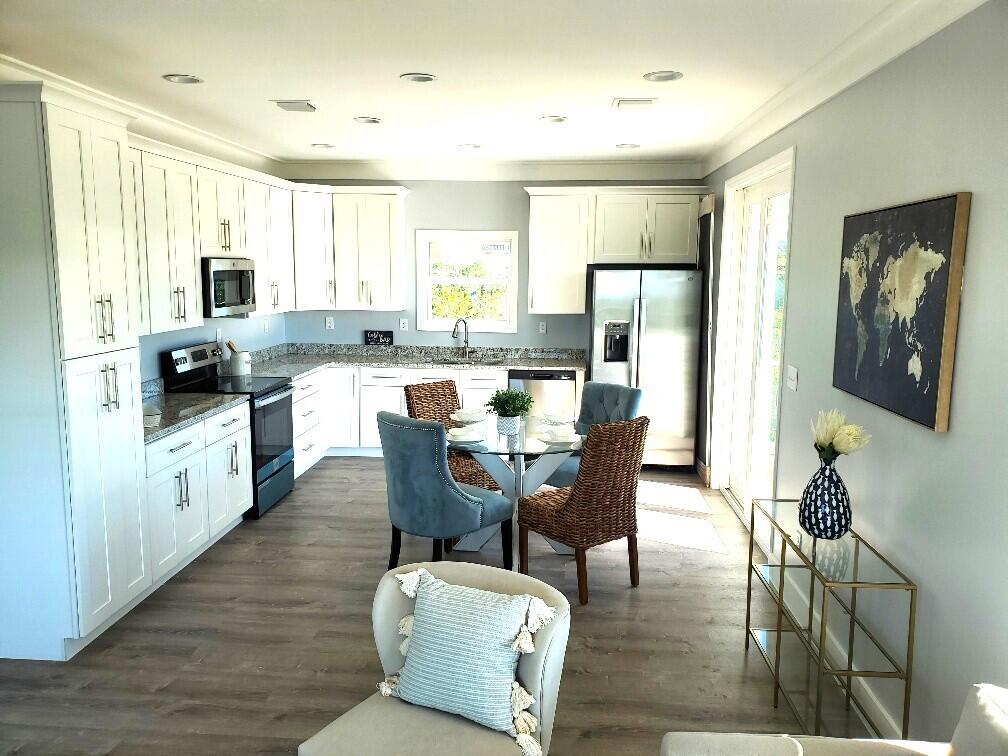 27057 Angelfish Road Property Photo 9