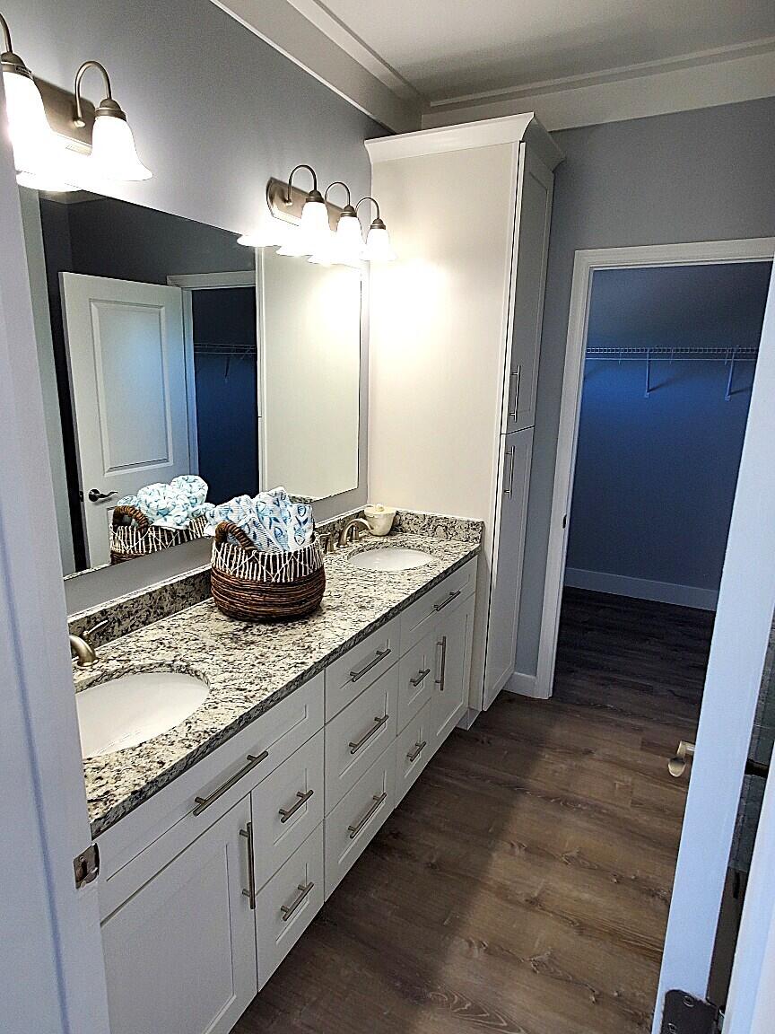 27057 Angelfish Road Property Photo 11